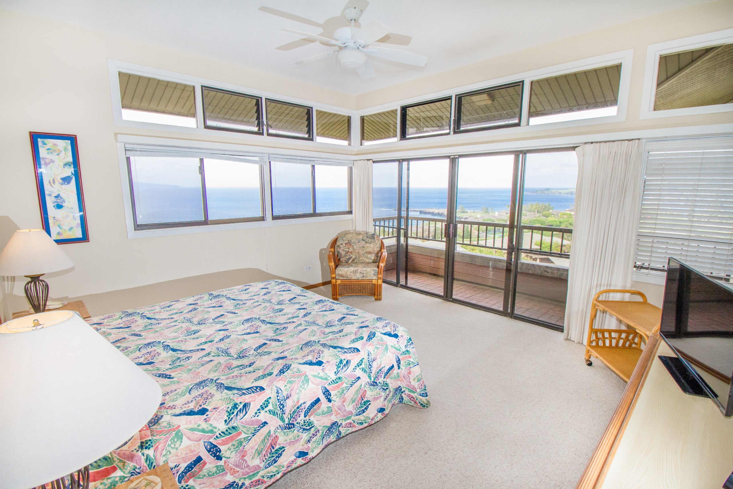 Condo in Lahaina · ★4.59 · 1 bedroom · 2 beds · 2 private baths - Image 6