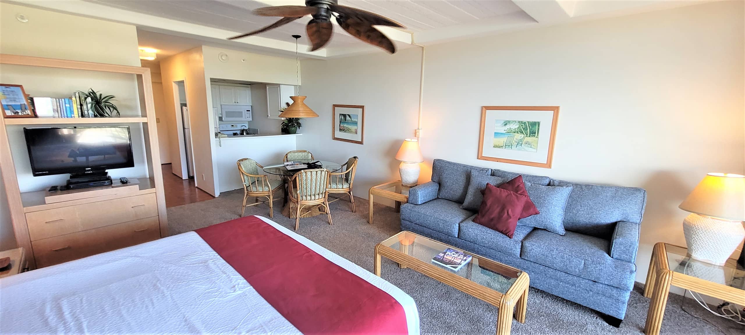 Condo in Lahaina · ★4.67 · 1 bedroom · 2 beds · 1 shared bath - Image 1