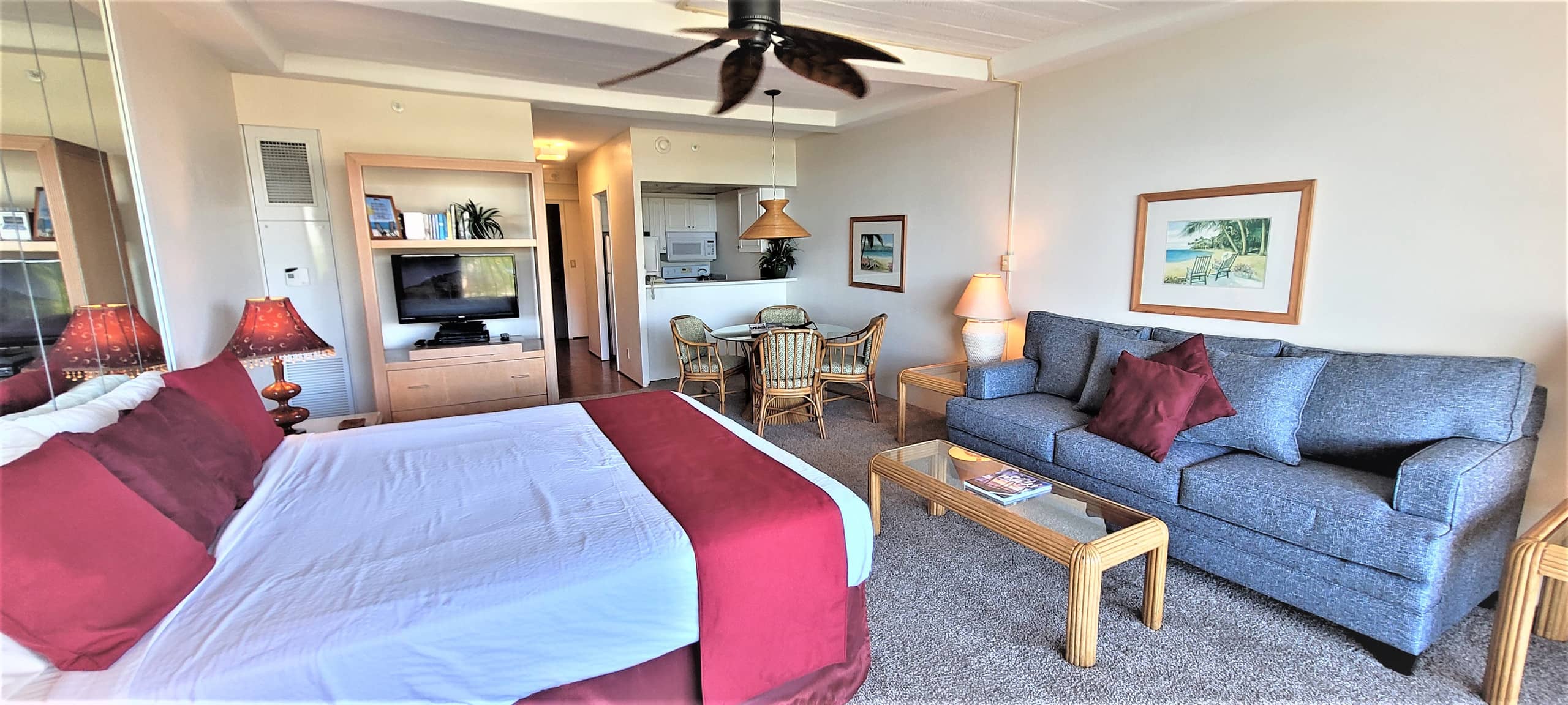 Condo in Lahaina · ★4.67 · 1 bedroom · 2 beds · 1 shared bath - Image 4
