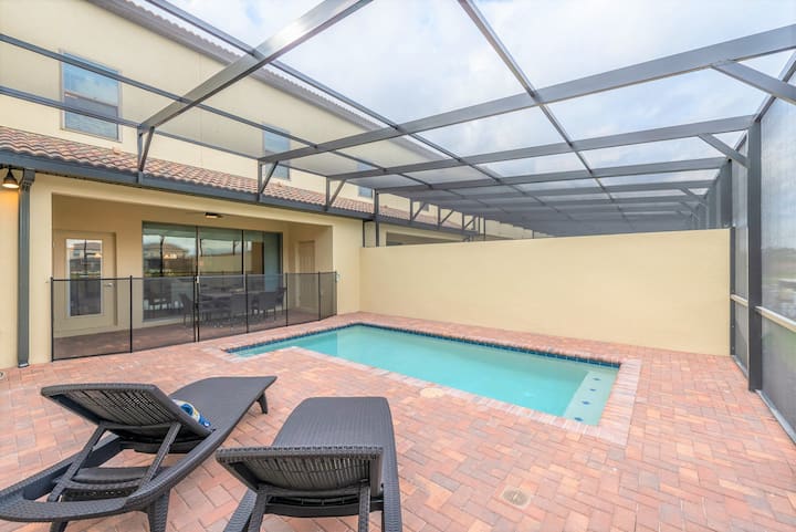 Ww8899gc - 4 Bedr - 3.5 Baths - Four Corners, FL