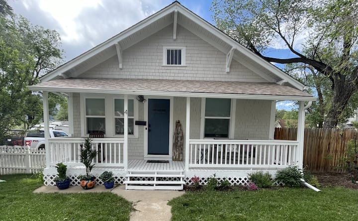 The Wildflower Cottage, Old Colorado City, CO | Monument CO