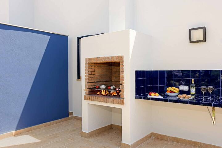 Blue Dream gallery image 3