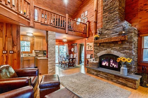 Secluded Torch Lake Cabin w/ Game Loft & Fire-pit