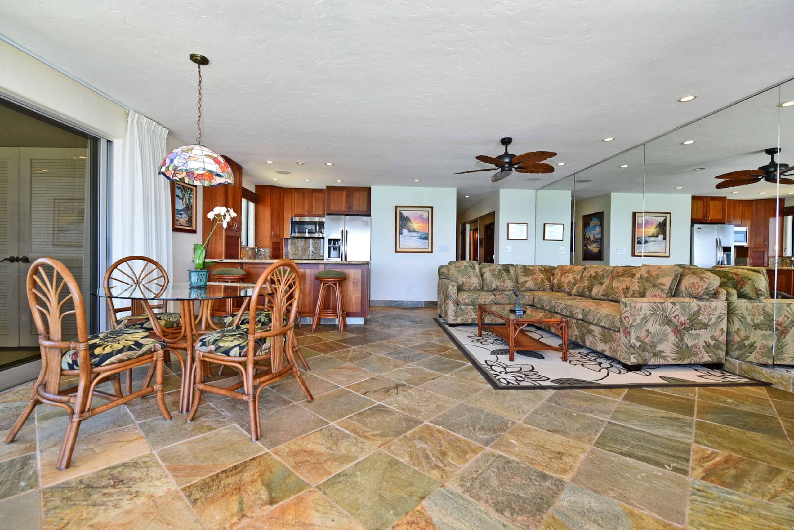 Condo in Lahaina · ★4.33 · 1 bedroom · 1 bed · 2 private baths - Image 8