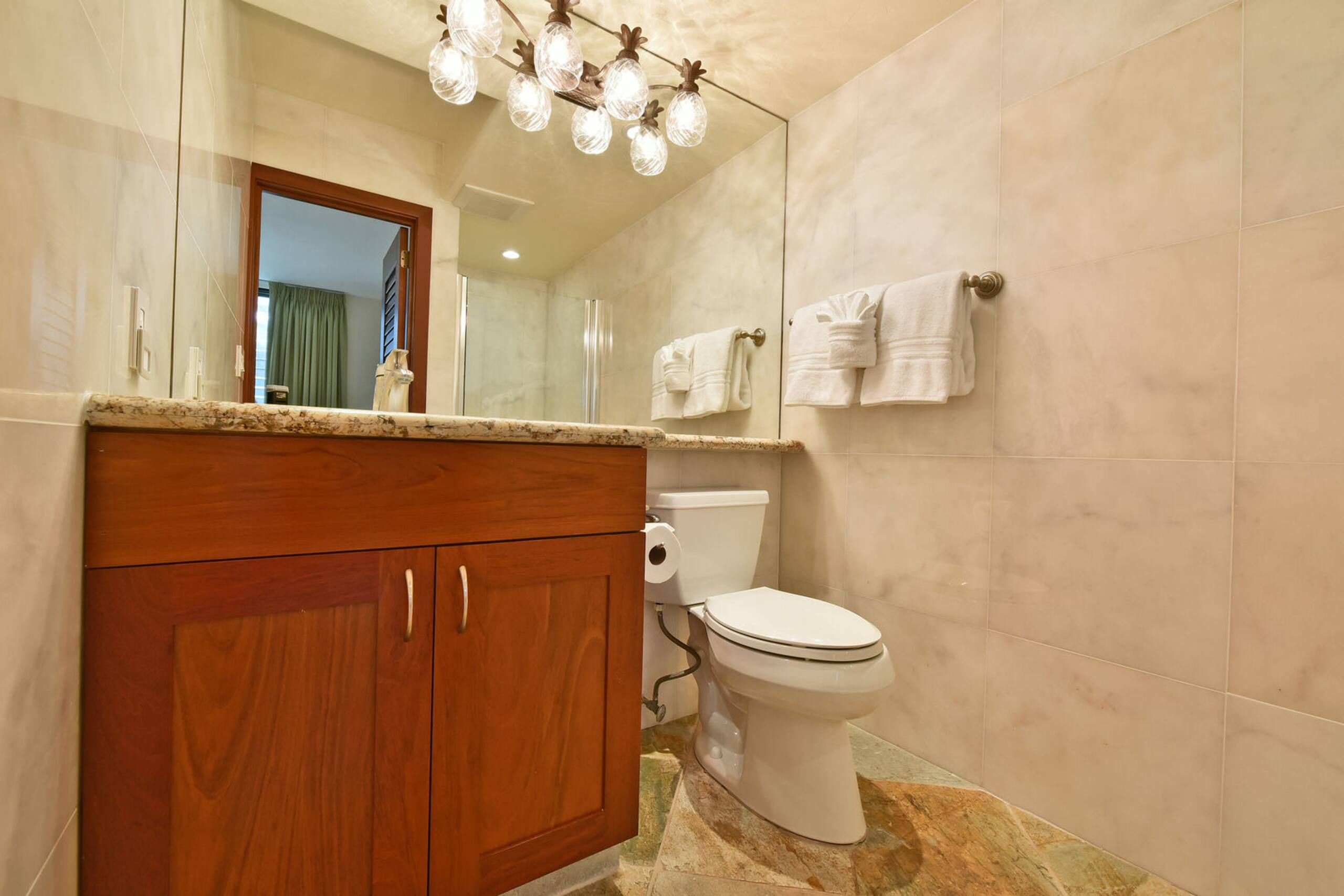 Condo in Lahaina · ★4.33 · 1 bedroom · 1 bed · 2 private baths - Image 17