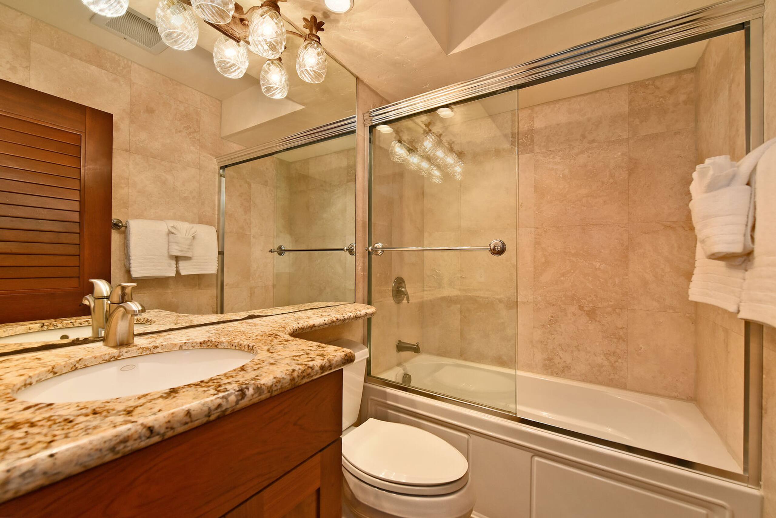 Condo in Lahaina · ★4.33 · 1 bedroom · 1 bed · 2 private baths - Image 15