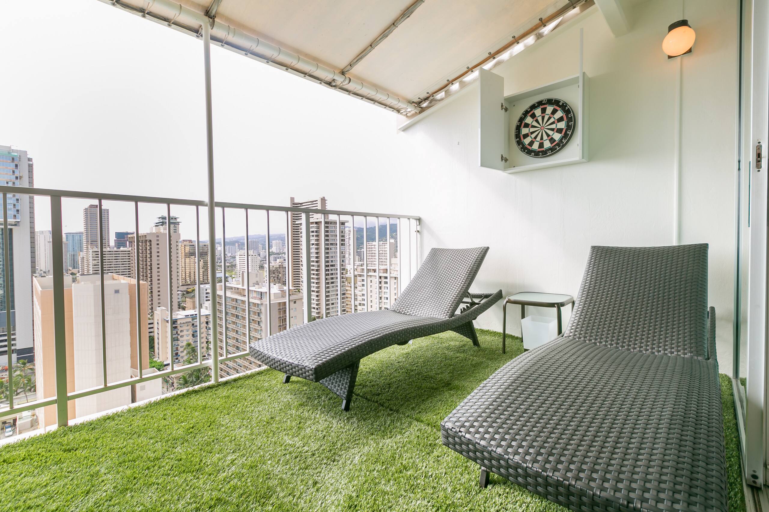 Condo in Honolulu · ★4.66 · 1 bedroom · 3 beds · 2 private baths - Image 25