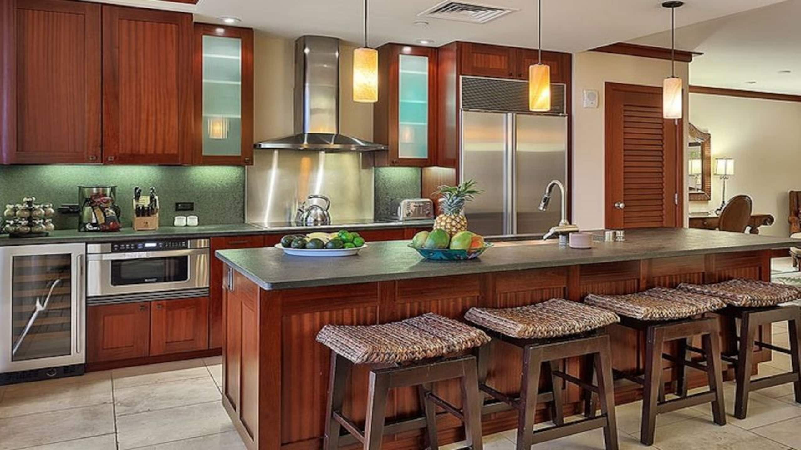 Villa in Ko Olina Beach · ★4.95 · 3 bedrooms · 5 beds · 2.5 baths - Image 11