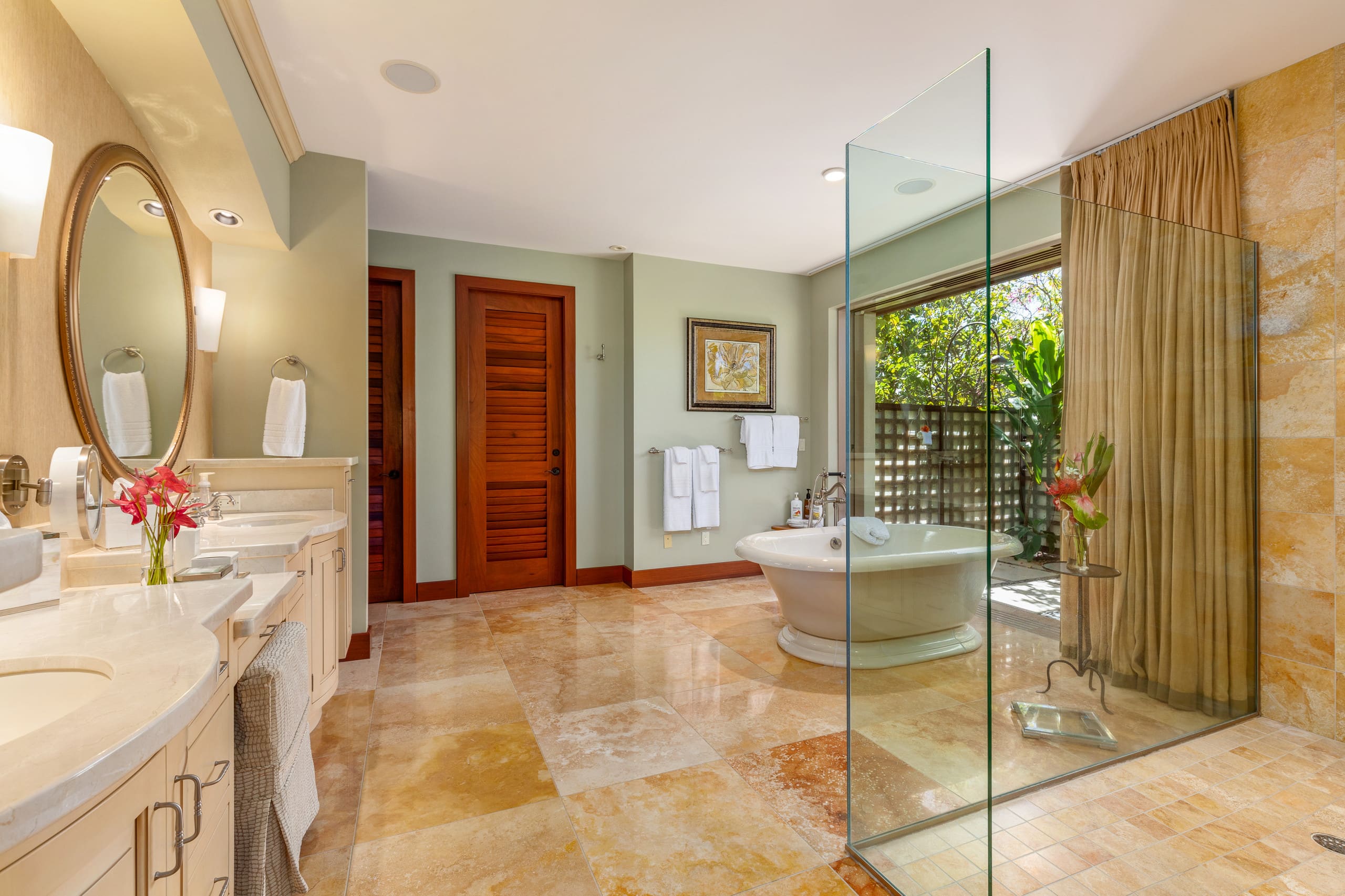 Home in Waimea · ★4.71 · 4 bedrooms · 4 beds · 4.5 baths - Image 9