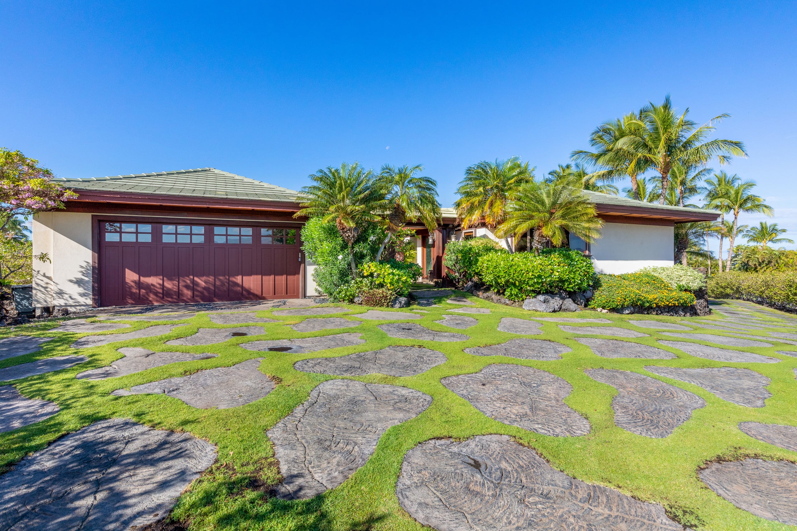 Home in Waimea · ★4.71 · 4 bedrooms · 4 beds · 4.5 baths - Image 42