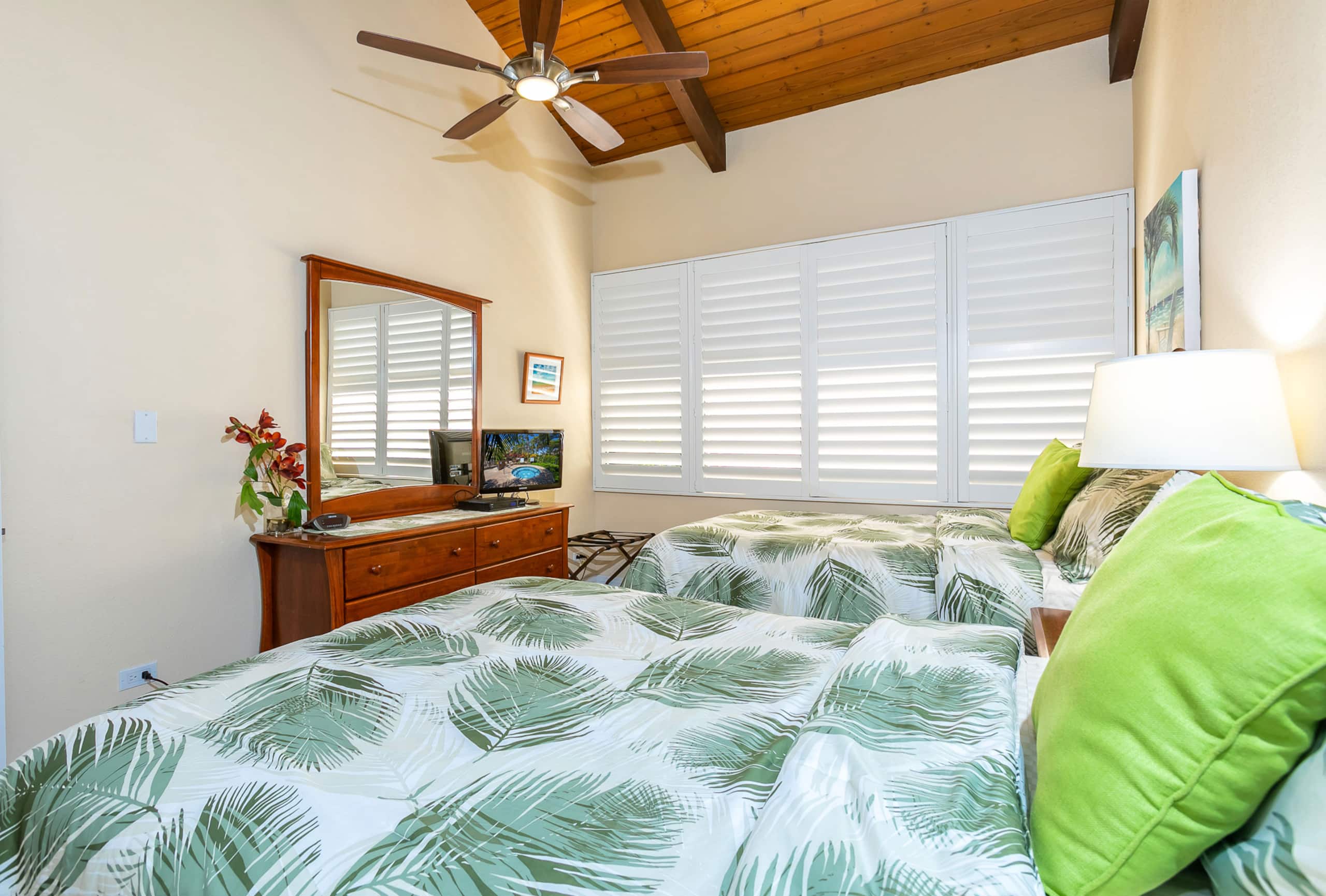 Condo in Kihei · ★4.88 · 2 bedrooms · 3 beds · 2 shared baths - Image 10