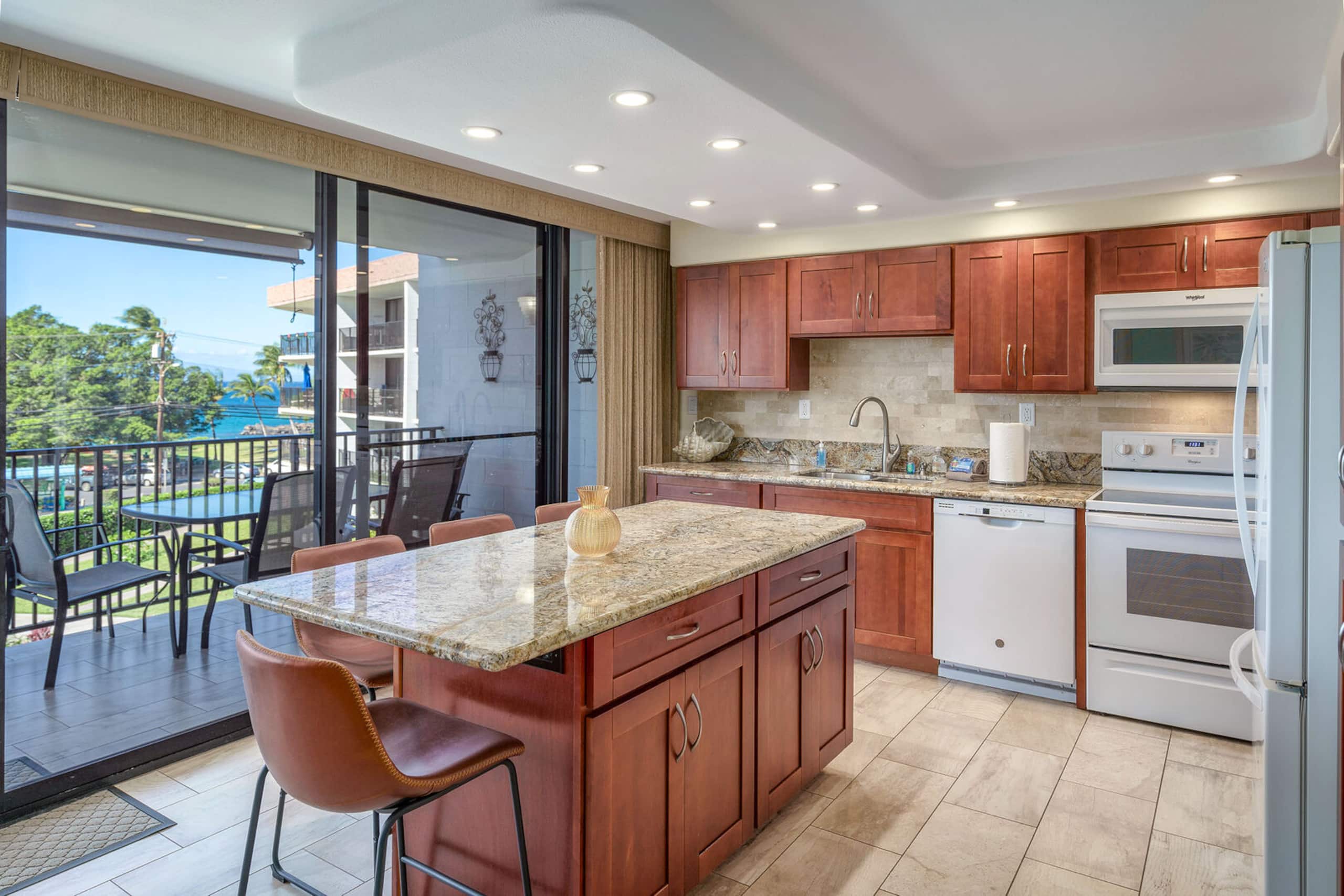 Condo in Kihei · ★4.89 · 2 bedrooms · 3 beds · 2 baths - Image 3