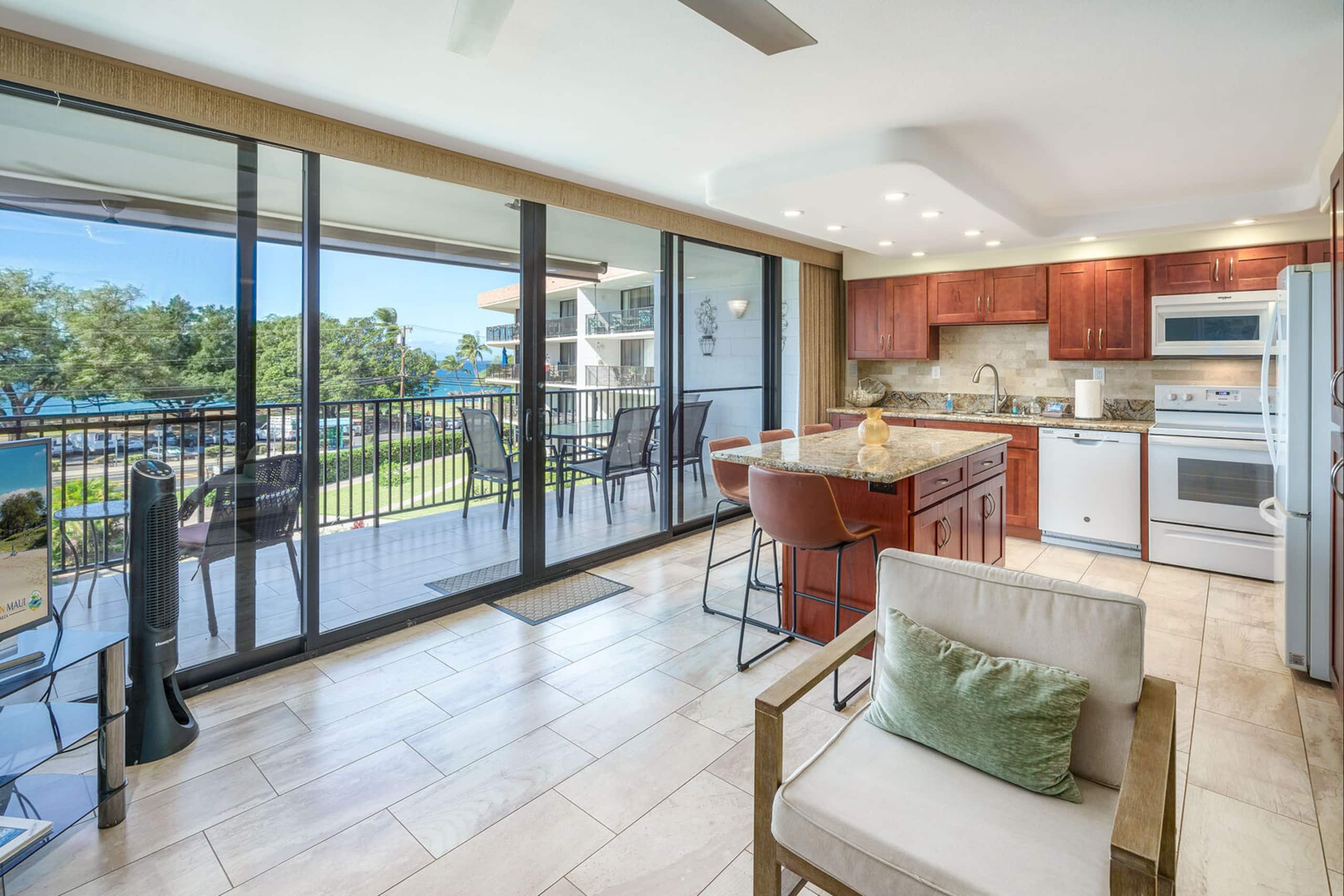 Condo in Kihei · ★4.89 · 2 bedrooms · 3 beds · 2 baths - Image 15