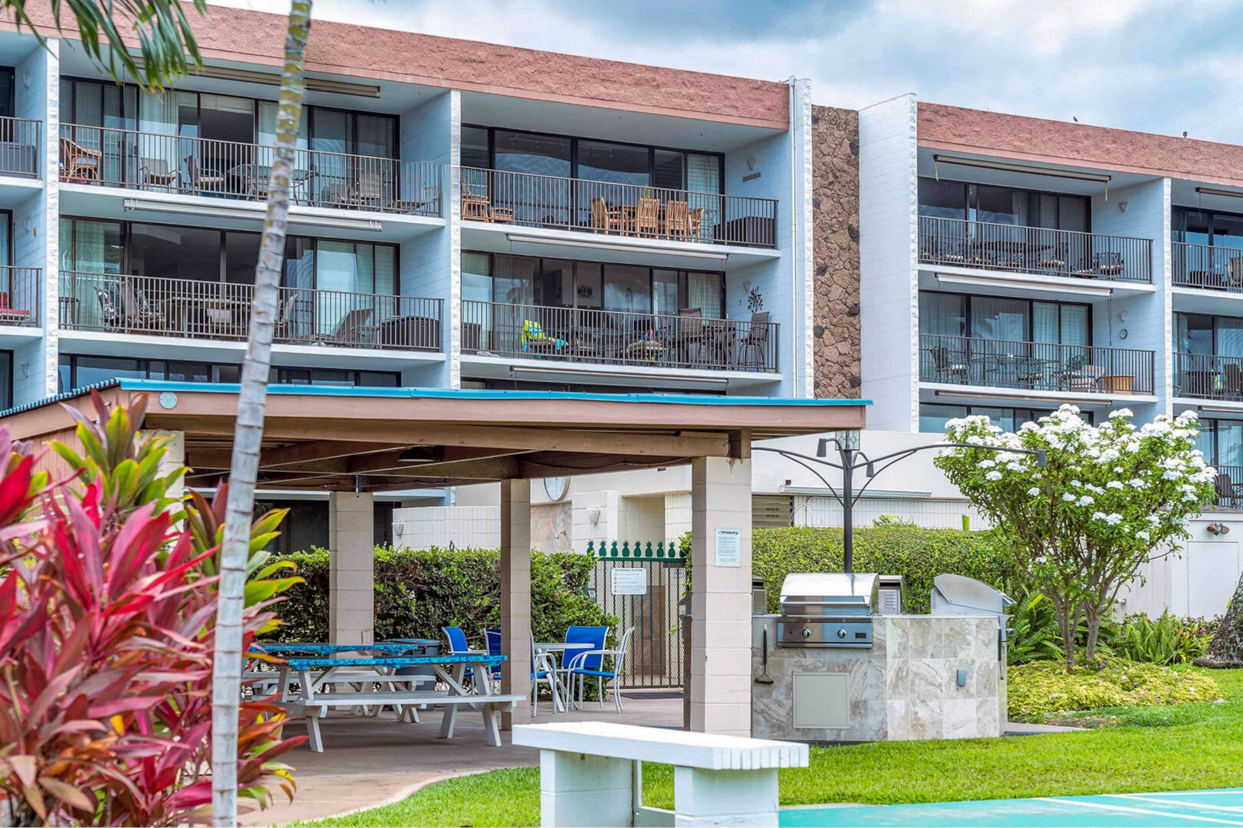 Condo in Kihei · ★4.89 · 2 bedrooms · 3 beds · 2 baths - Image 36