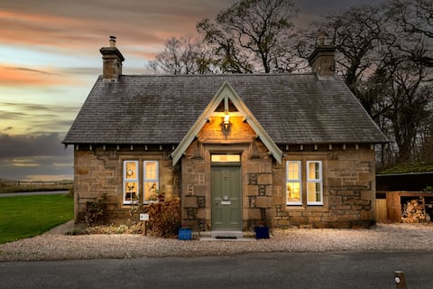 Duffus House Lodge - rural retreat