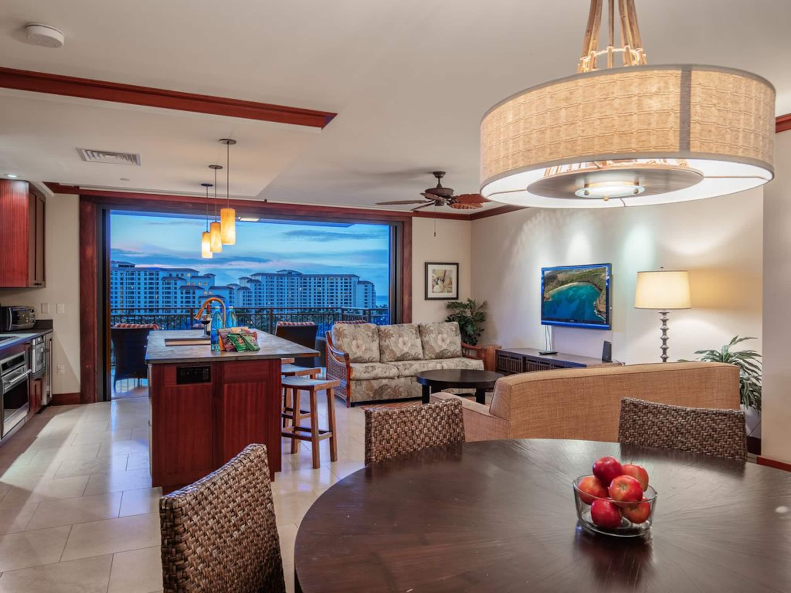 Villa in Kapolei · ★4.82 · 3 bedrooms · 4 beds · 3 baths - Image 17