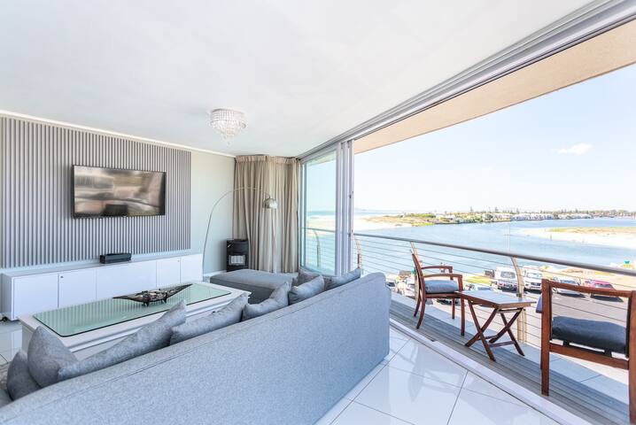 Lagoon Beach 237A by CTHA gallery image 3