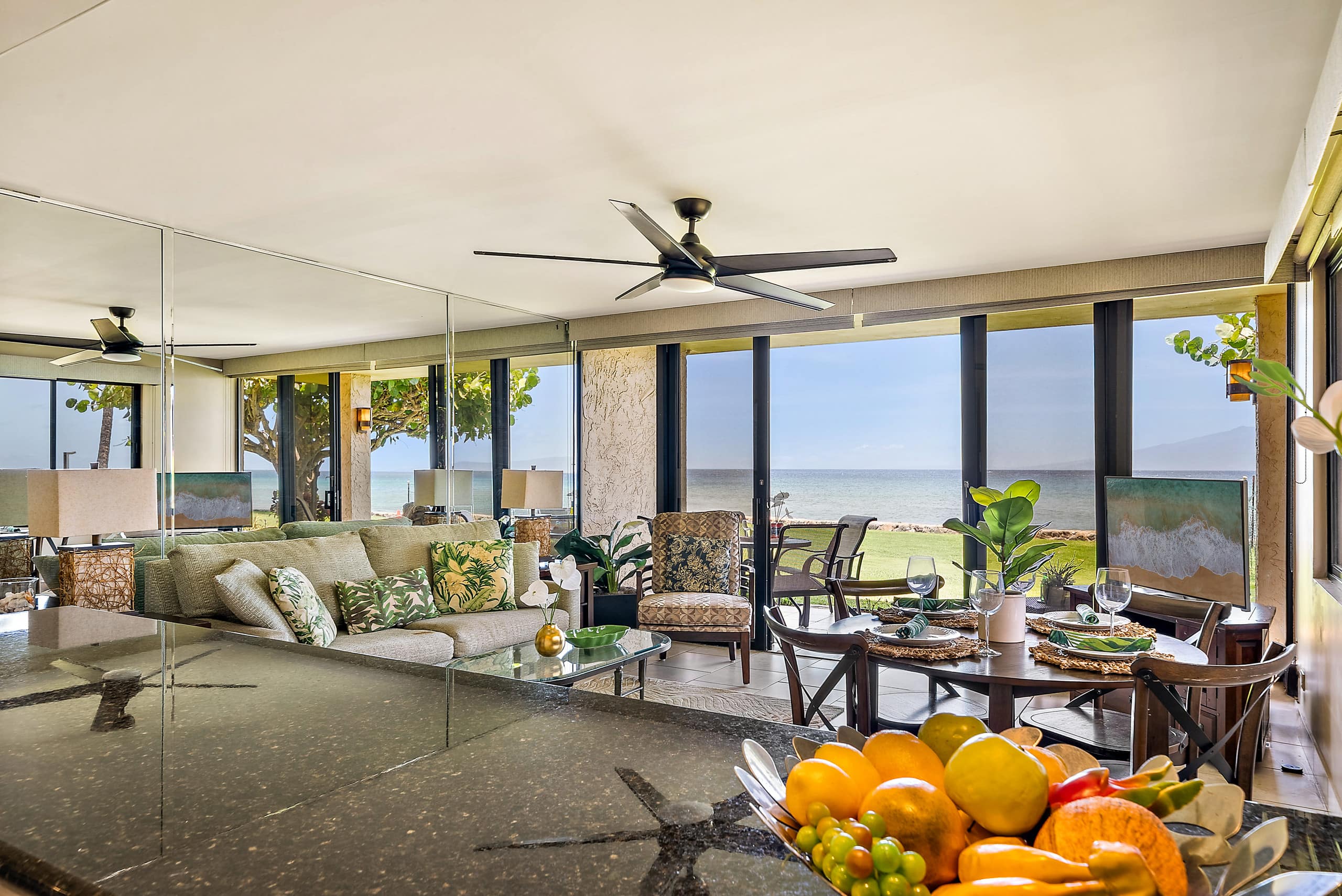 Condo in Lahaina · ★4.84 · 1 bedroom · 2 beds · 1 bath - Image 100