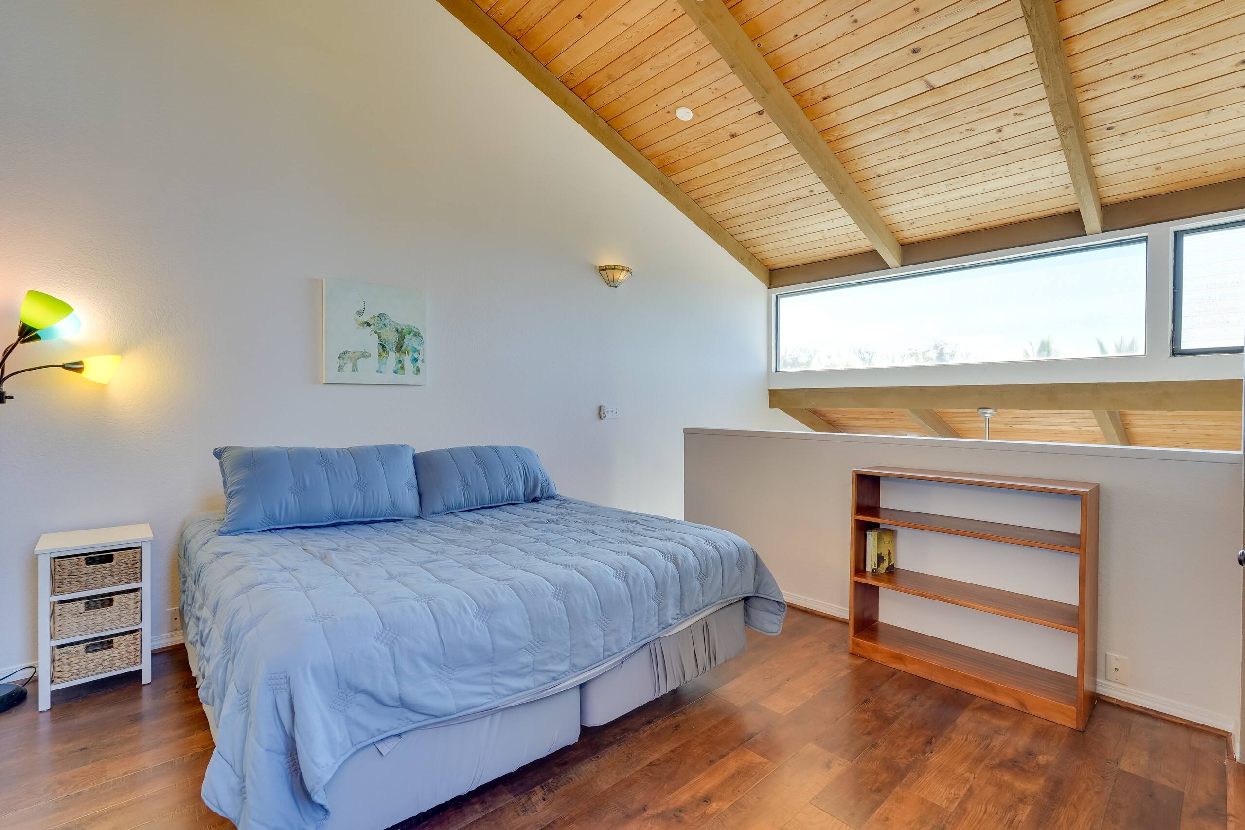 Condo in Kailua-Kona · ★4.64 · 2 bedrooms · 3 beds · 2 shared baths - Image 97