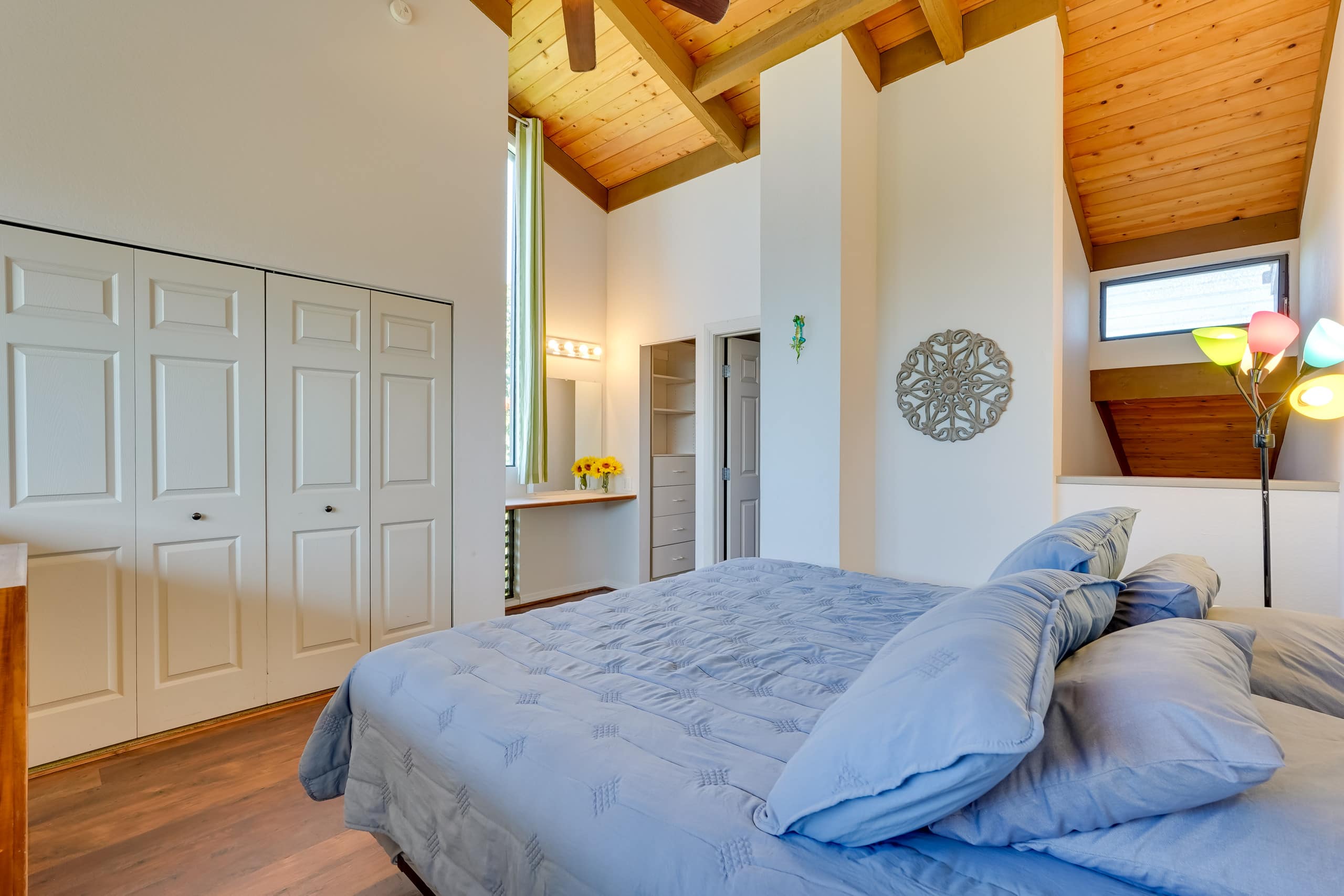 Condo in Kailua-Kona · ★4.64 · 2 bedrooms · 3 beds · 2 shared baths - Image 59