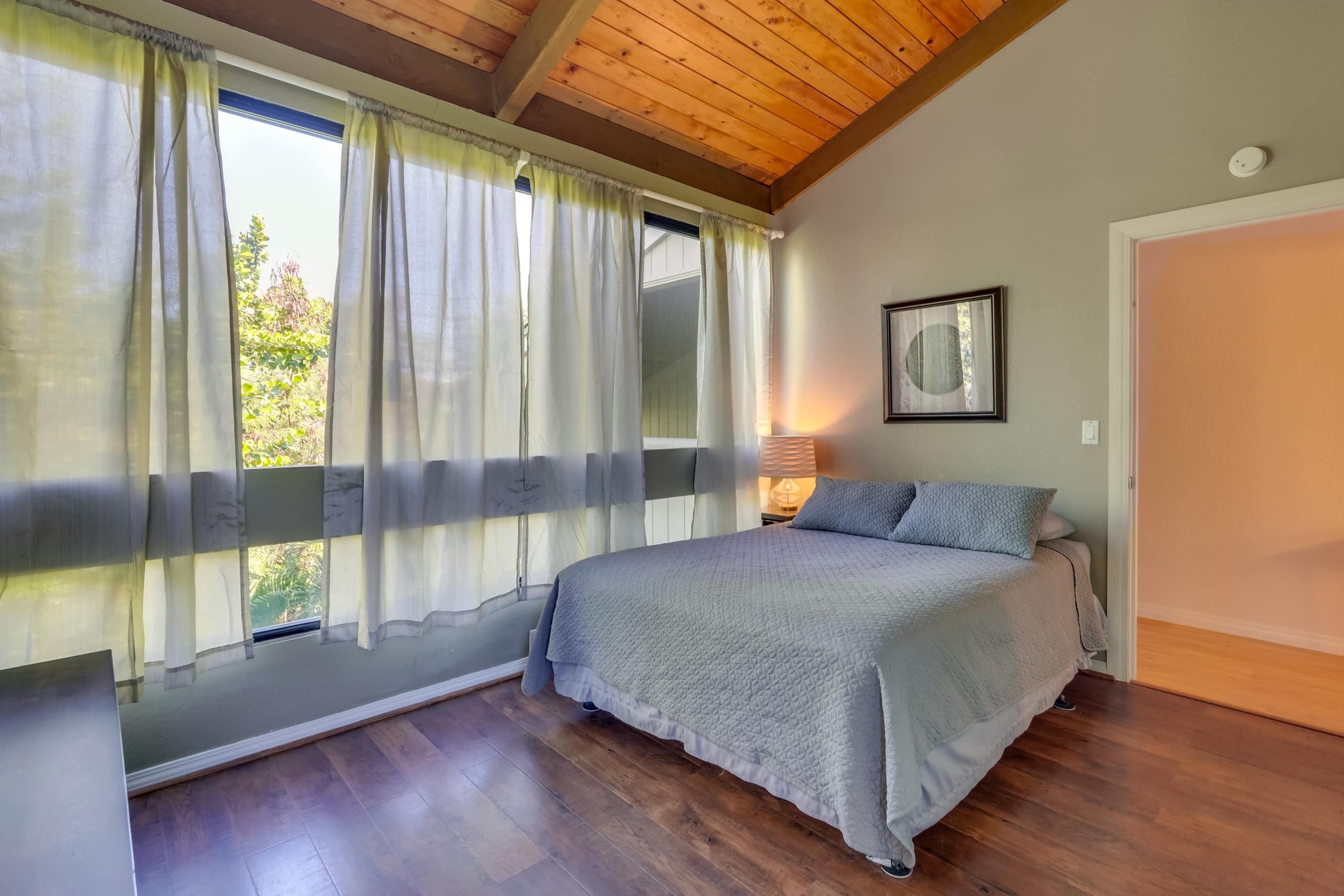 Condo in Kailua-Kona · ★4.64 · 2 bedrooms · 3 beds · 2 shared baths - Image 73