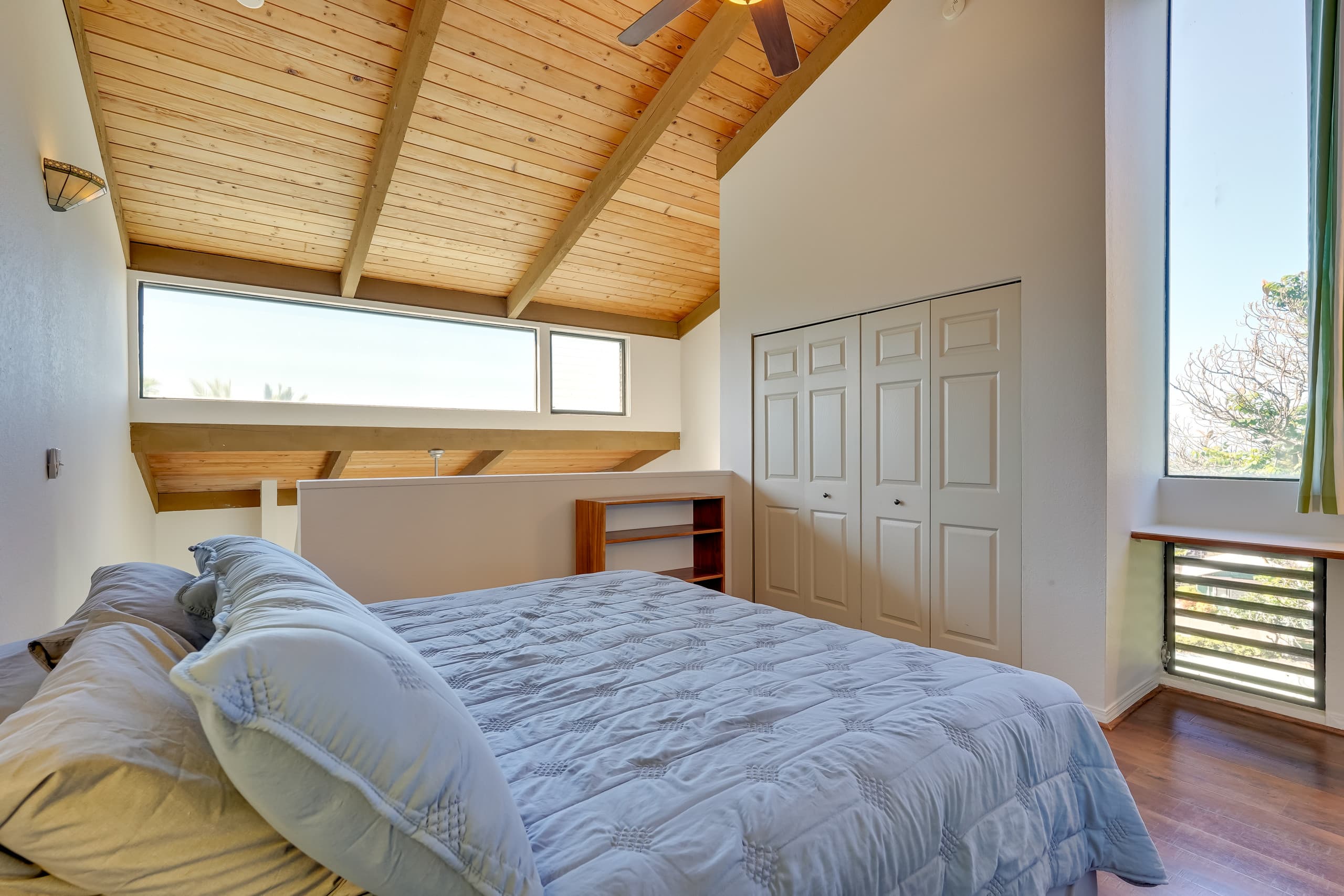 Condo in Kailua-Kona · ★4.64 · 2 bedrooms · 3 beds · 2 shared baths - Image 19