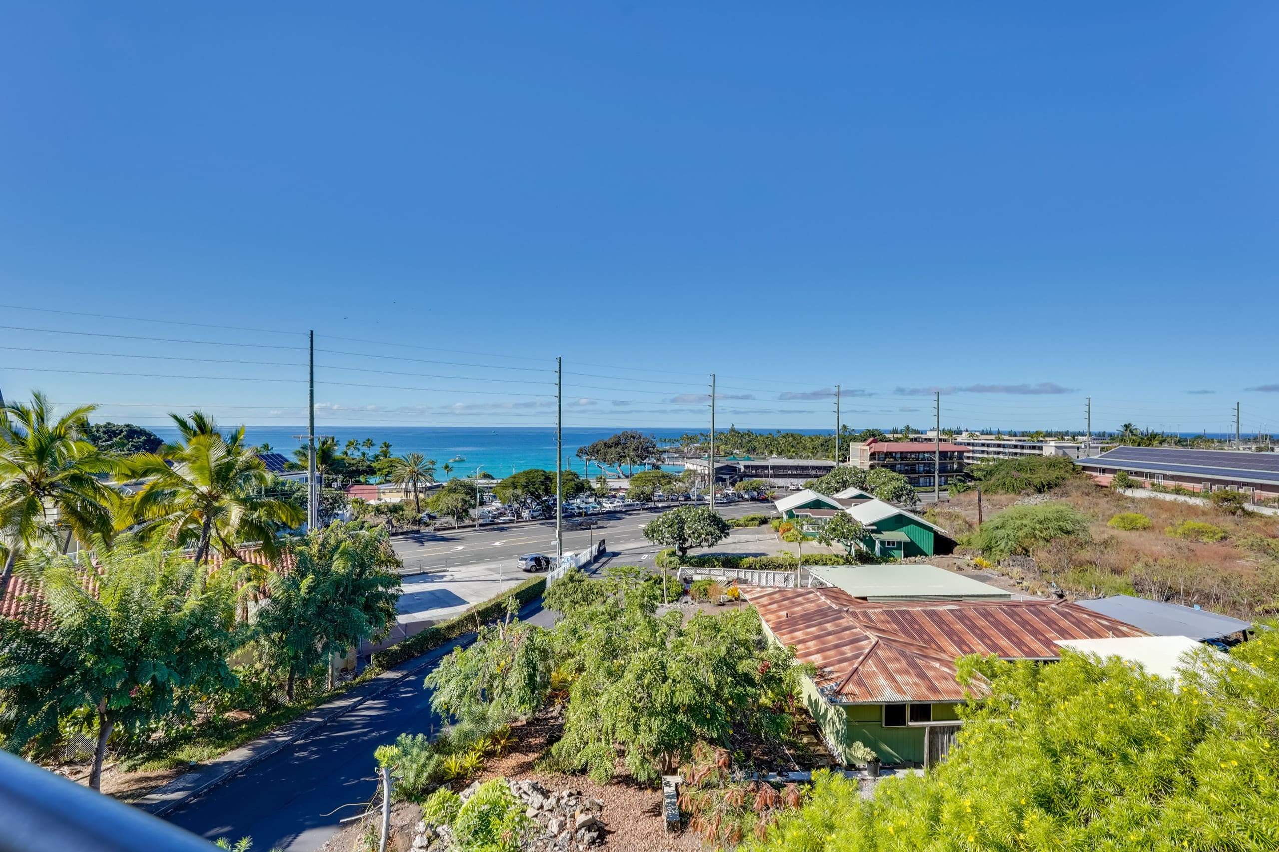 Condo in Kailua-Kona · ★4.64 · 2 bedrooms · 3 beds · 2 shared baths - Image 44