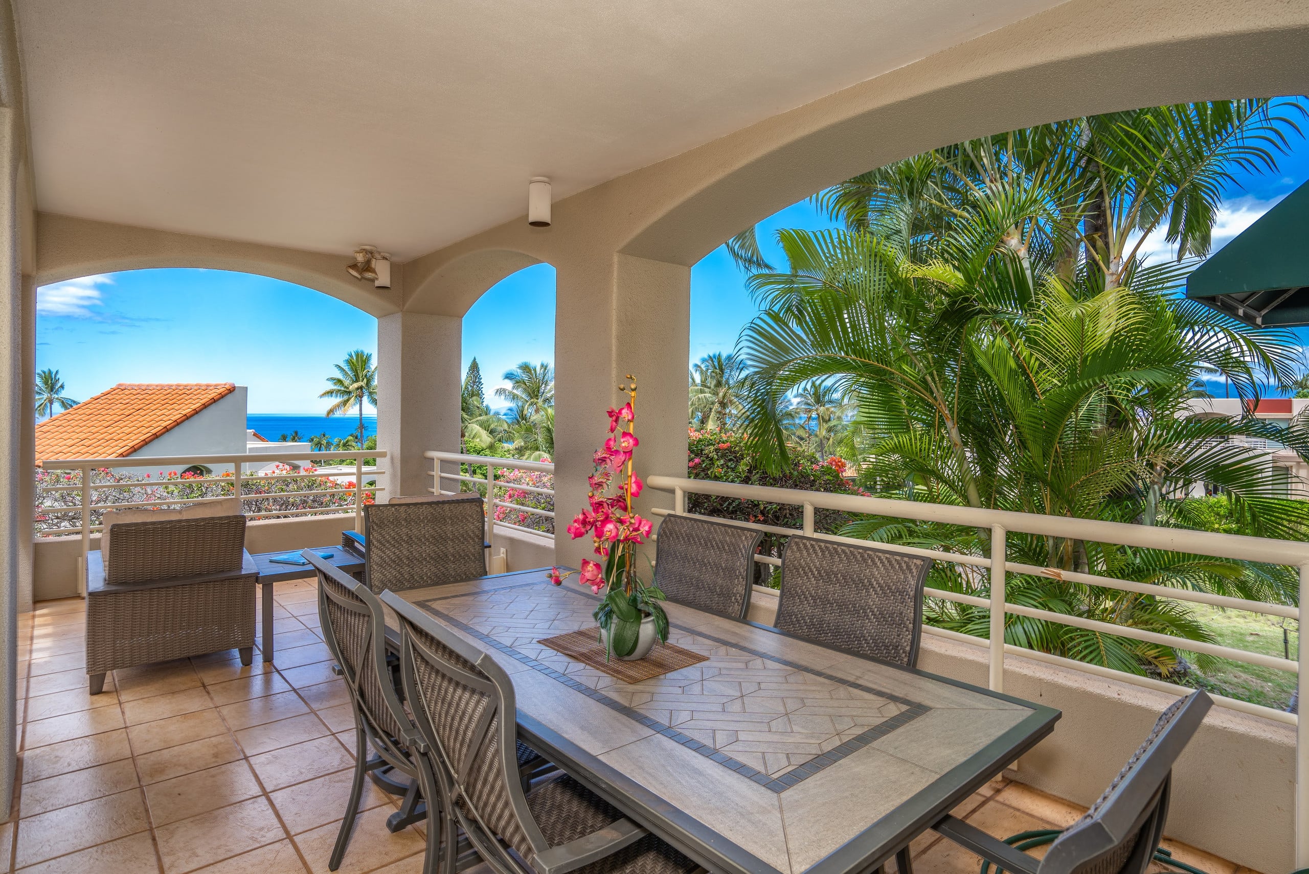 Condo in Wailea · ★5.0 · 1 bedroom · 2 beds · 2 private baths - Image 31