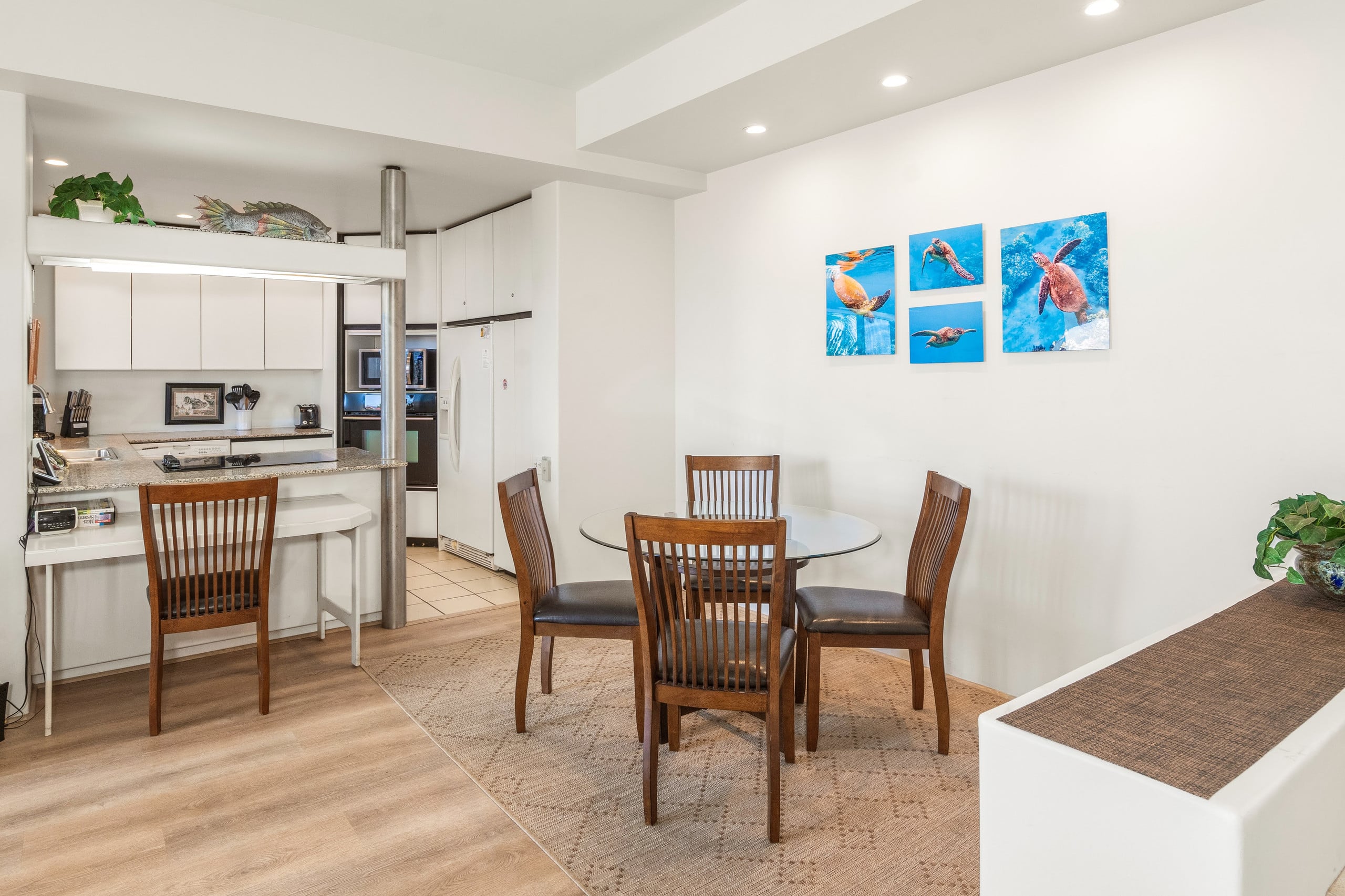 Condo in Wailea · ★5.0 · 1 bedroom · 2 beds · 2 private baths - Image 13