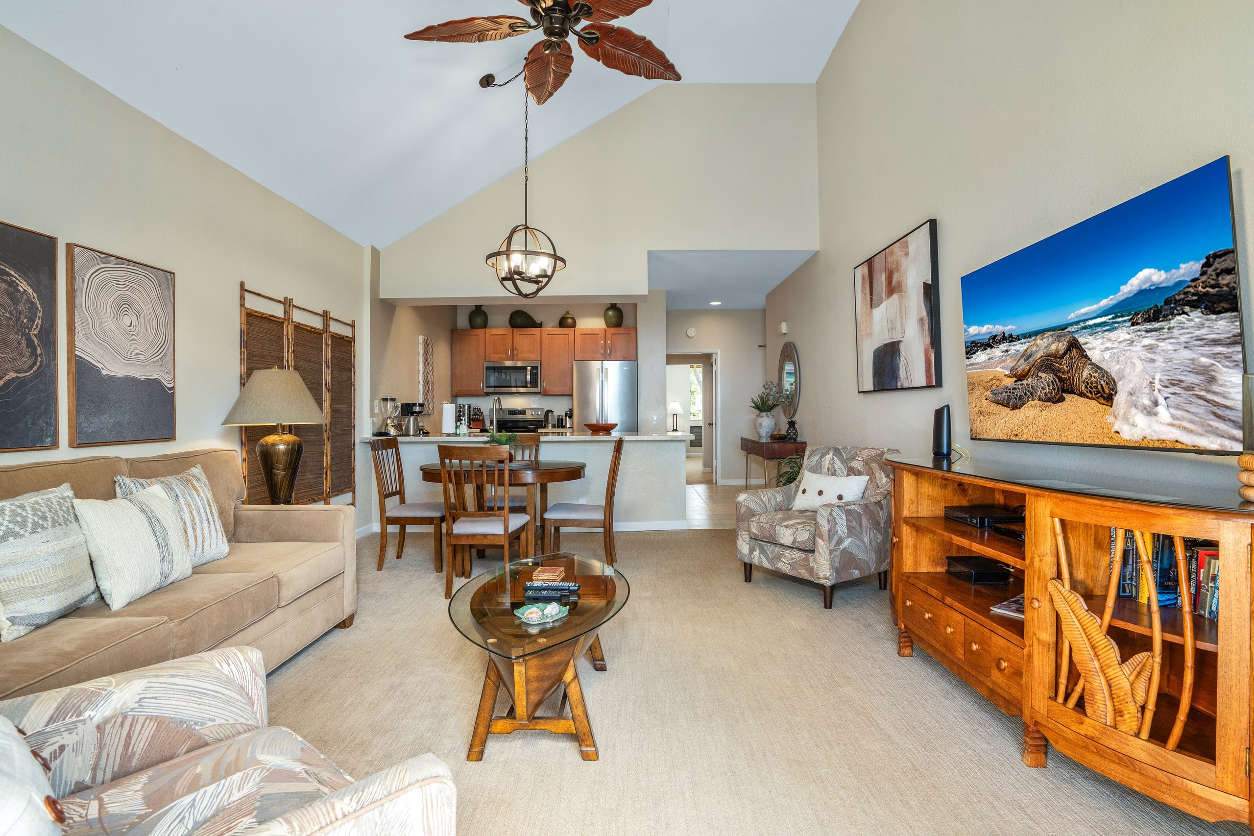 Condo in Wailea · ★4.83 · 2 bedrooms · 3 beds · 2 private baths - Image 7