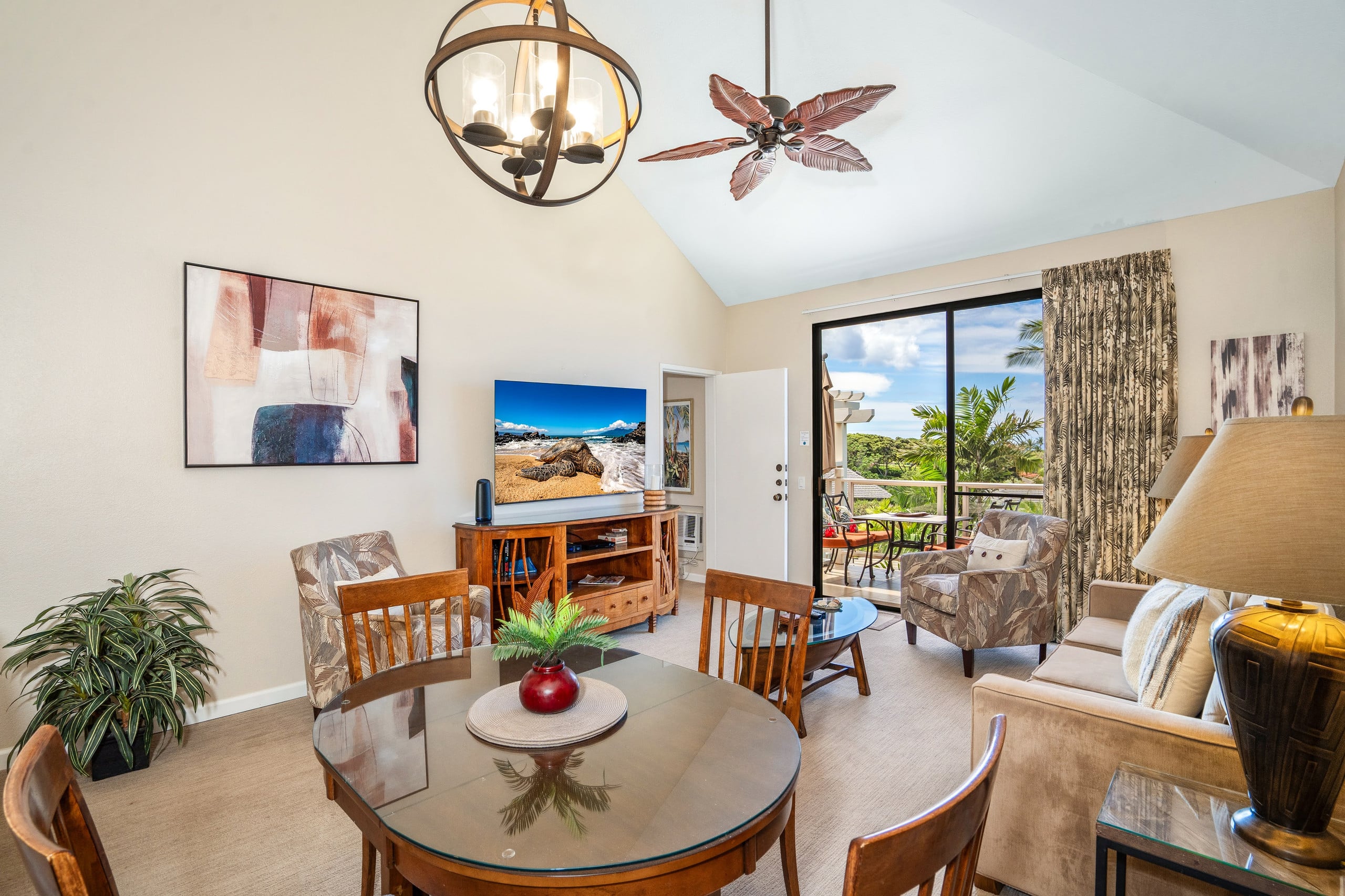 Condo in Wailea · ★4.83 · 2 bedrooms · 3 beds · 2 private baths - Image 2