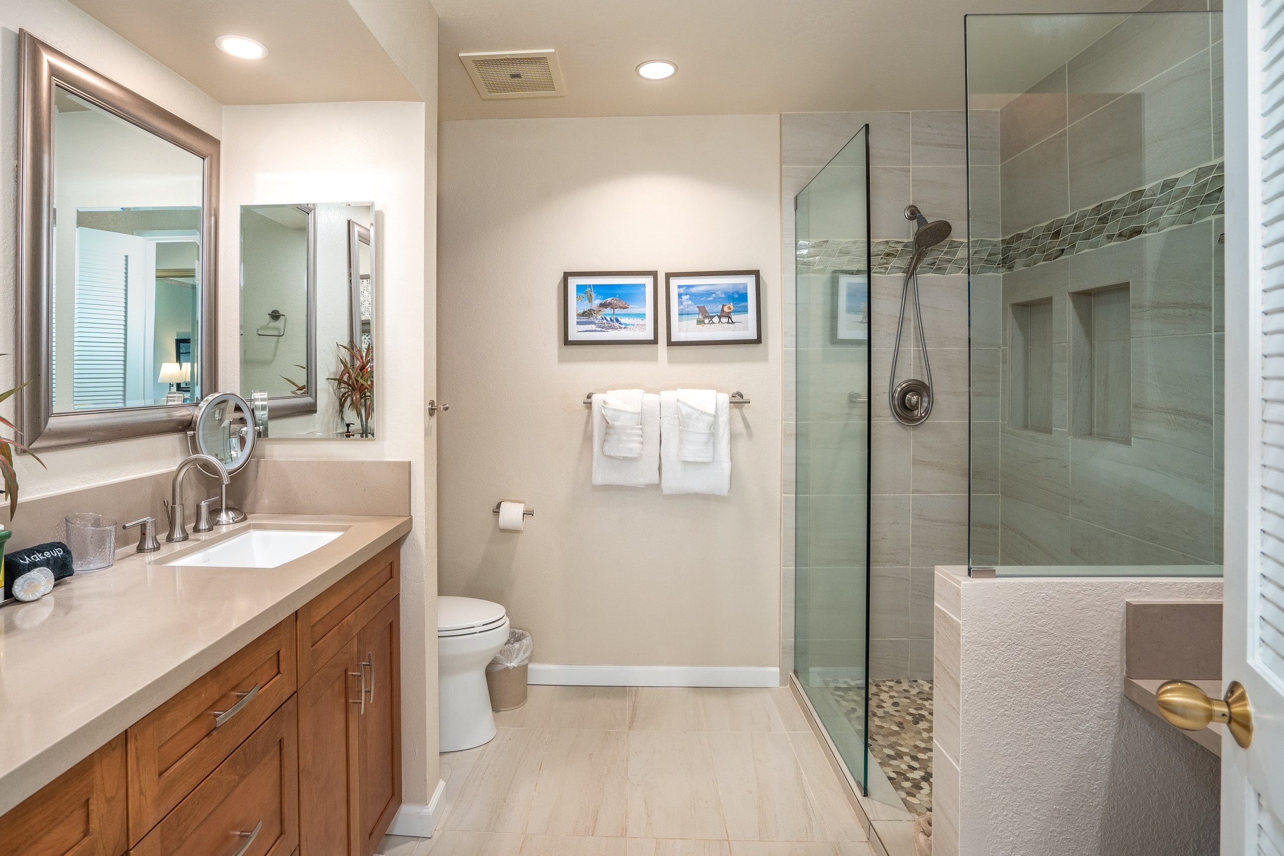 Condo in Wailea · ★4.83 · 2 bedrooms · 3 beds · 2 private baths - Image 21