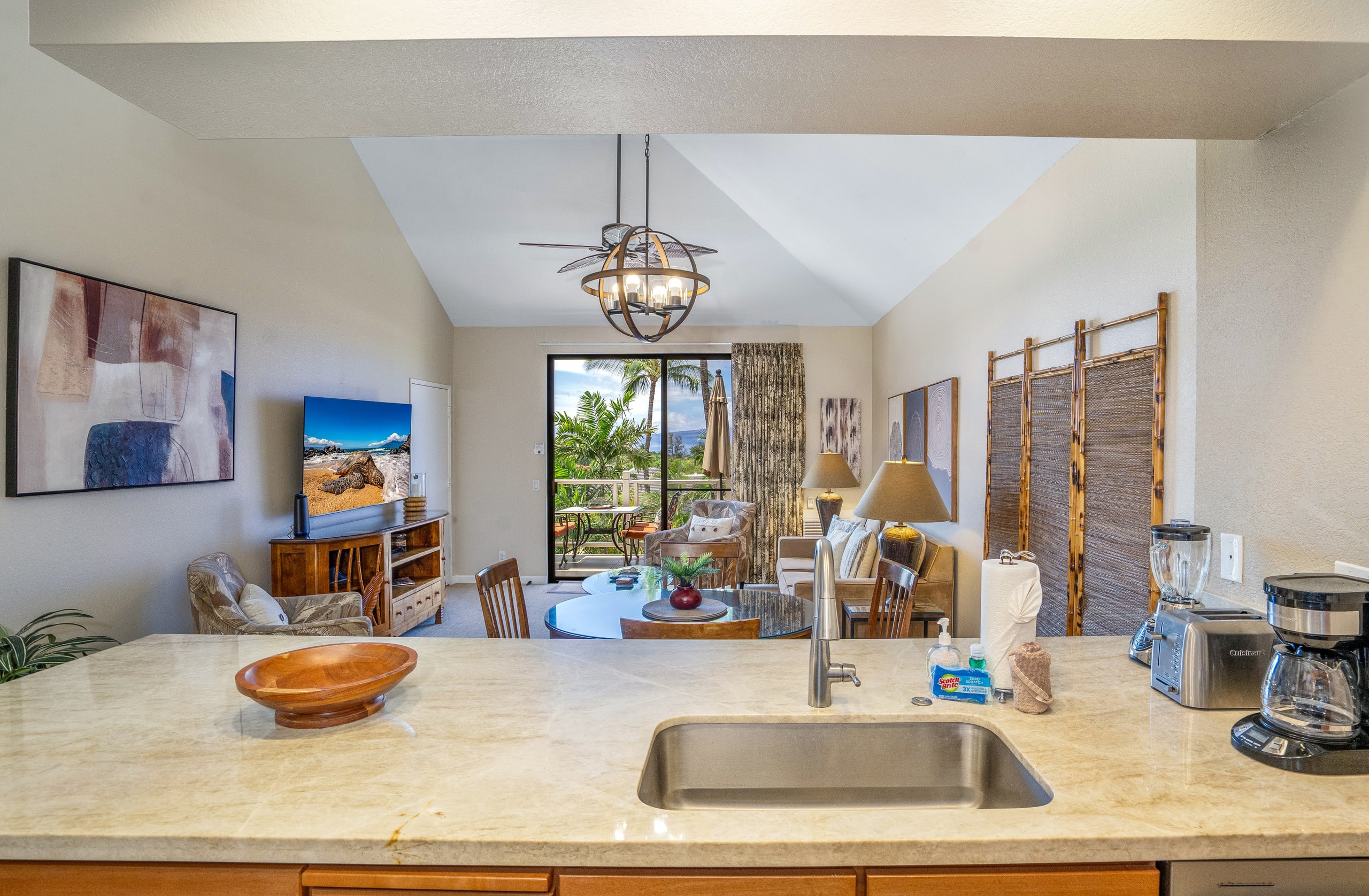 Condo in Wailea · ★4.83 · 2 bedrooms · 3 beds · 2 private baths - Image 10