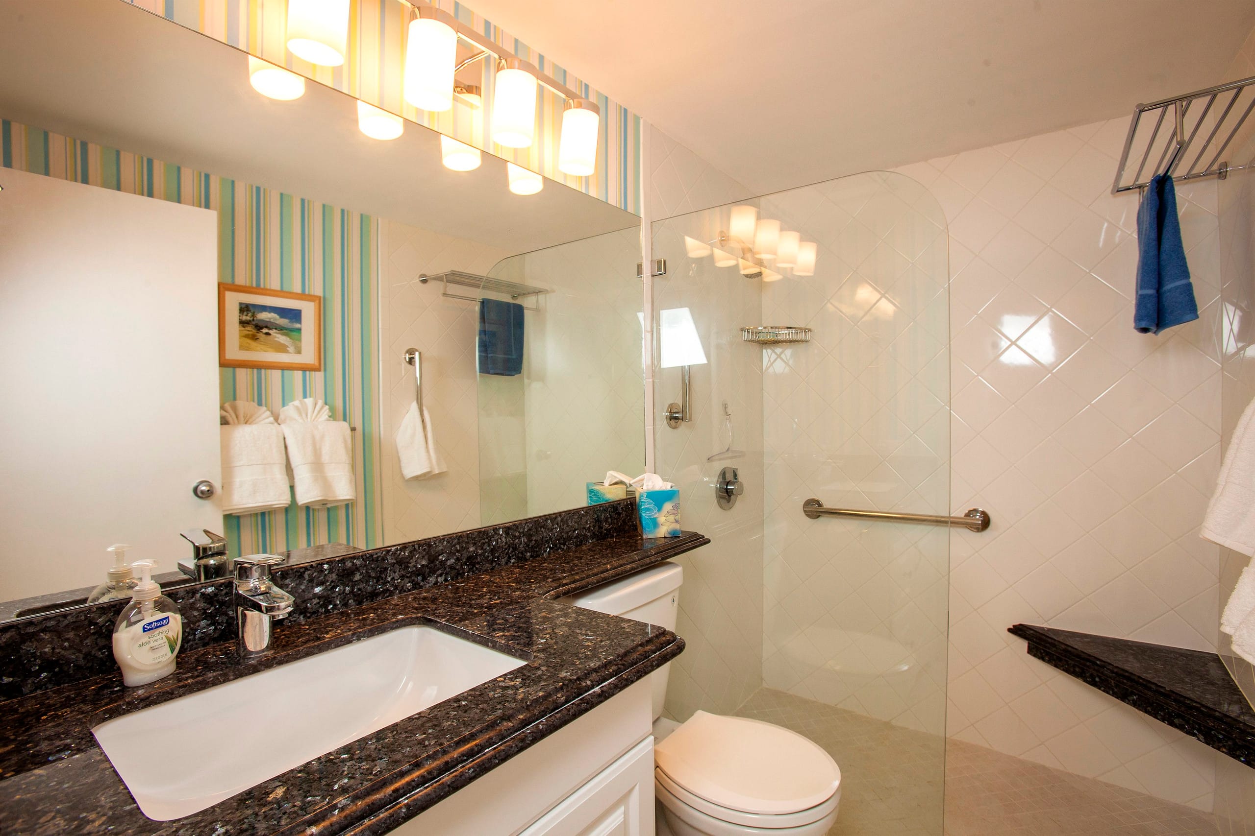 Condo in Kihei · ★4.86 · 1 bedroom · 2 beds · 1 private bath - Image 12