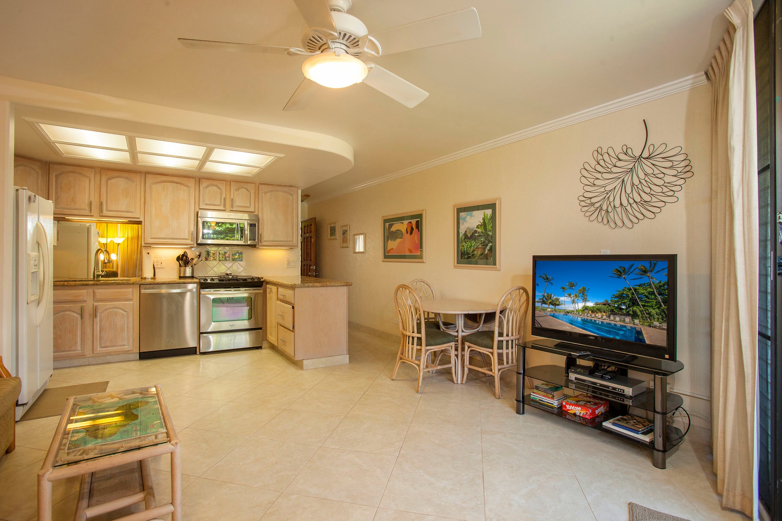 Condo in Kihei · ★4.86 · 1 bedroom · 2 beds · 1 private bath - Image 5