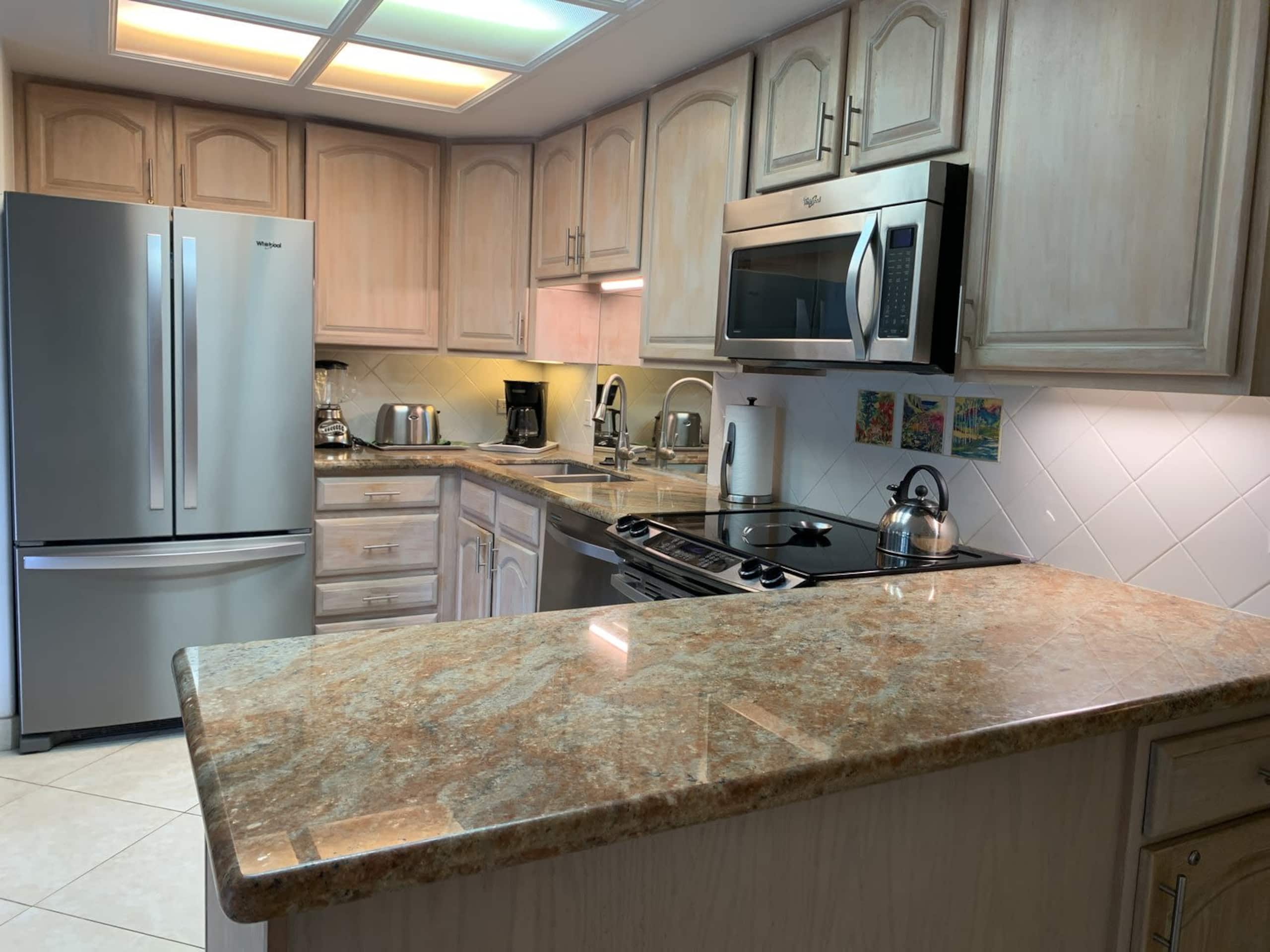 Condo in Kihei · ★4.86 · 1 bedroom · 2 beds · 1 private bath - Image 7
