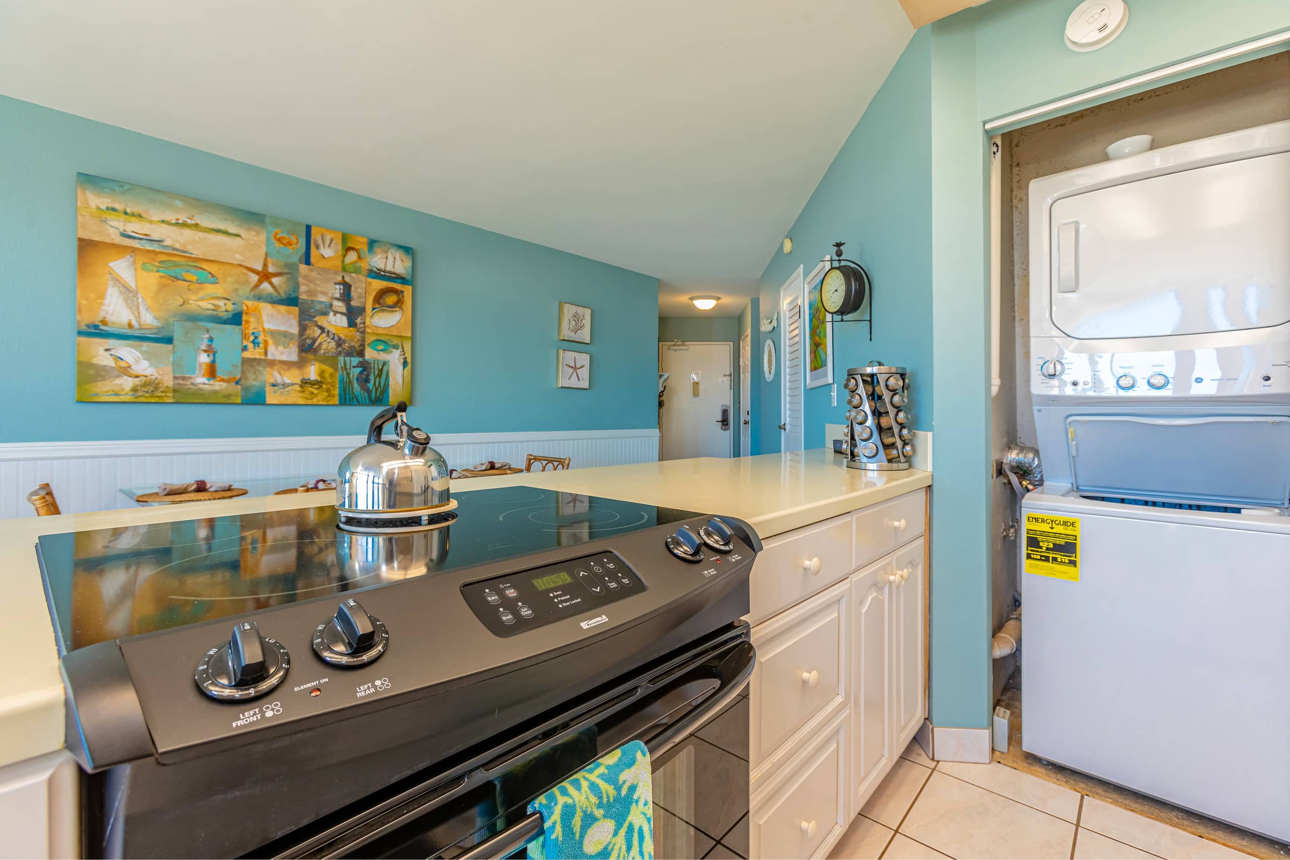 Condo in Kihei · ★4.6 · 1 bedroom · 2 beds · 2 baths - Image 13