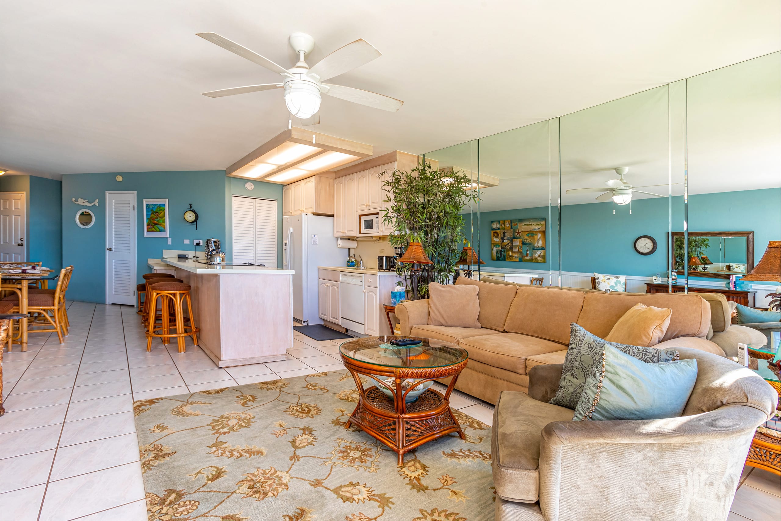 Condo in Kihei · ★4.6 · 1 bedroom · 2 beds · 2 baths - Image 5