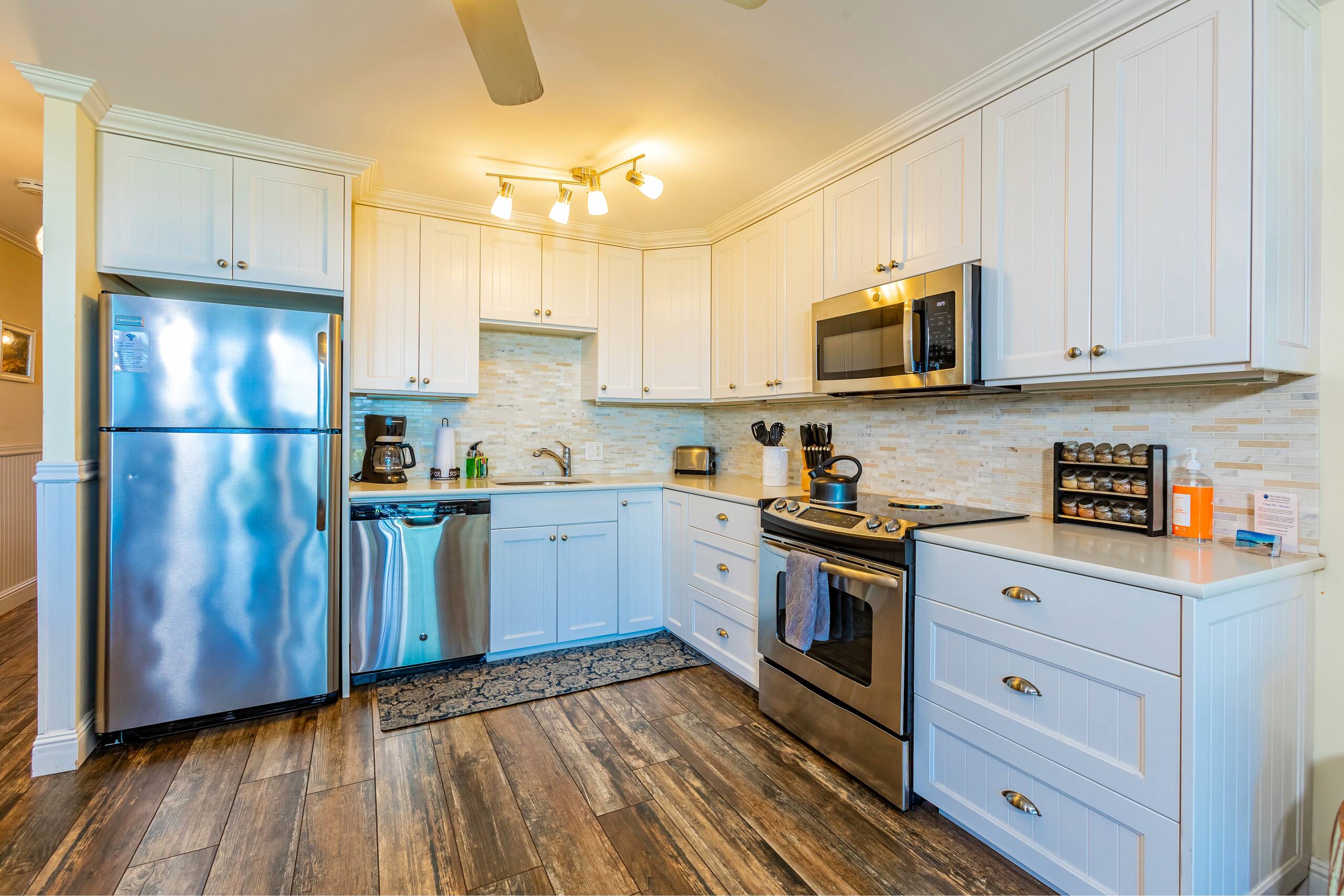 Condo in Kihei · ★4.97 · 1 bedroom · 1 bed · 1 bath - Image 11