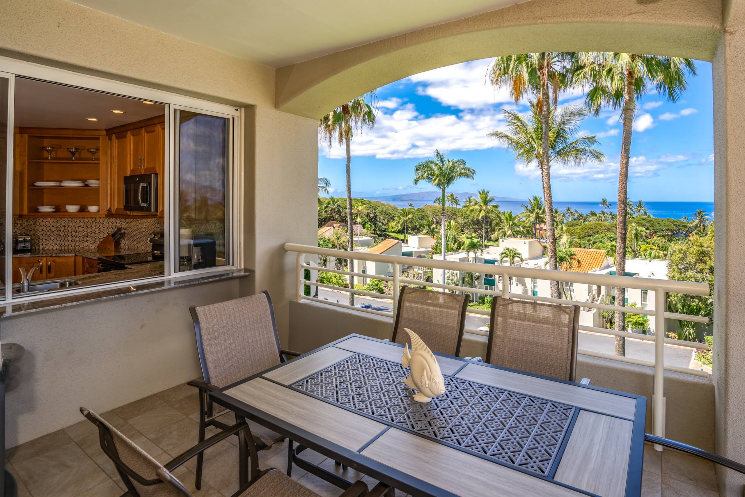 Condo in Wailea · ★4.0 · 2 bedrooms · 3 beds · 2 baths - Image 30
