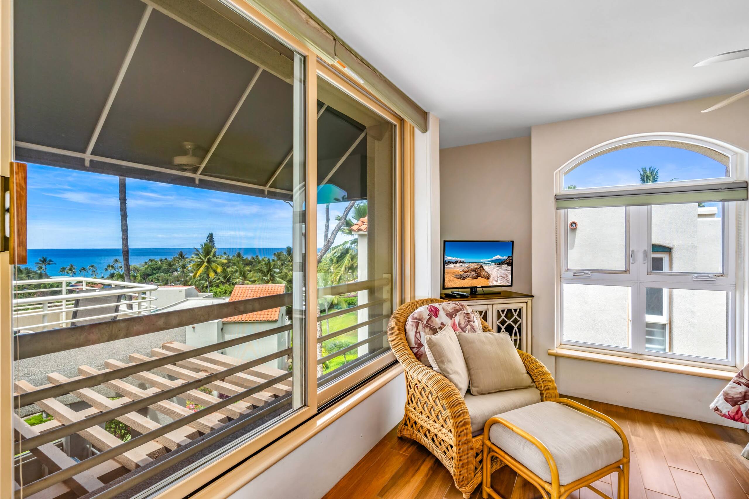 Condo in Wailea · ★4.0 · 2 bedrooms · 3 beds · 2 baths - Image 29