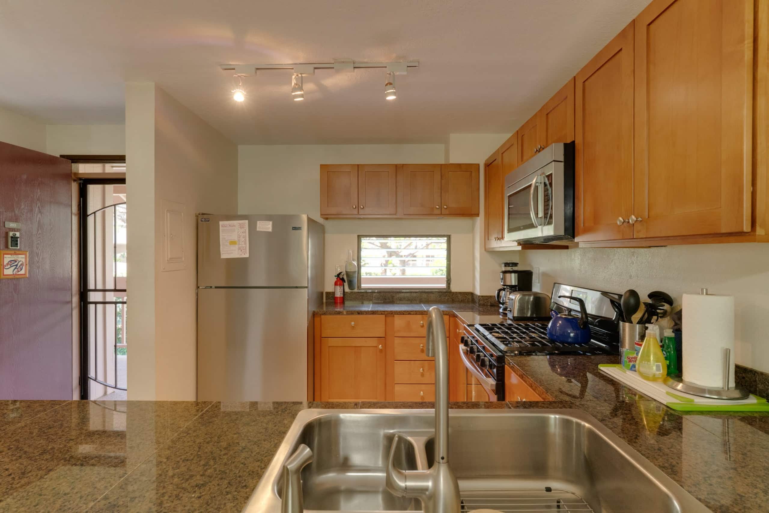 Condo in Kihei · ★5.0 · 2 bedrooms · 4 beds · 2 private baths - Image 17