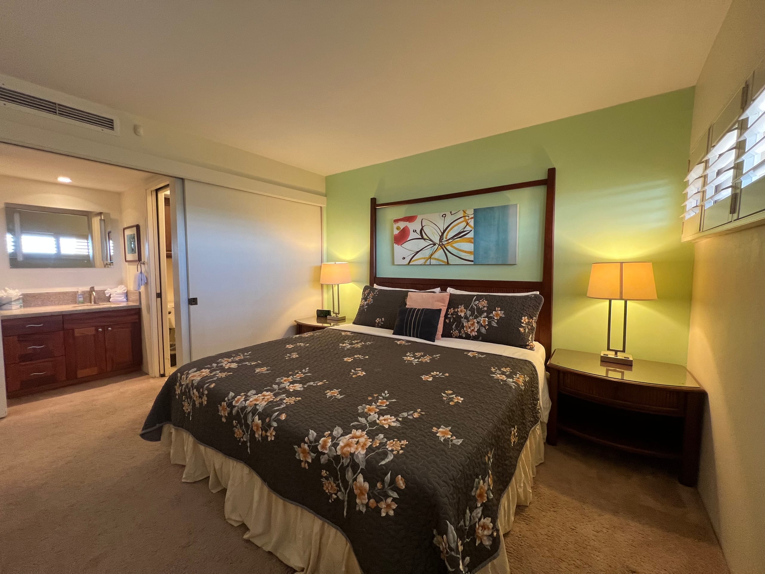 Condo in Kihei · ★4.75 · 2 bedrooms · 3 beds · 2 baths - Image 34