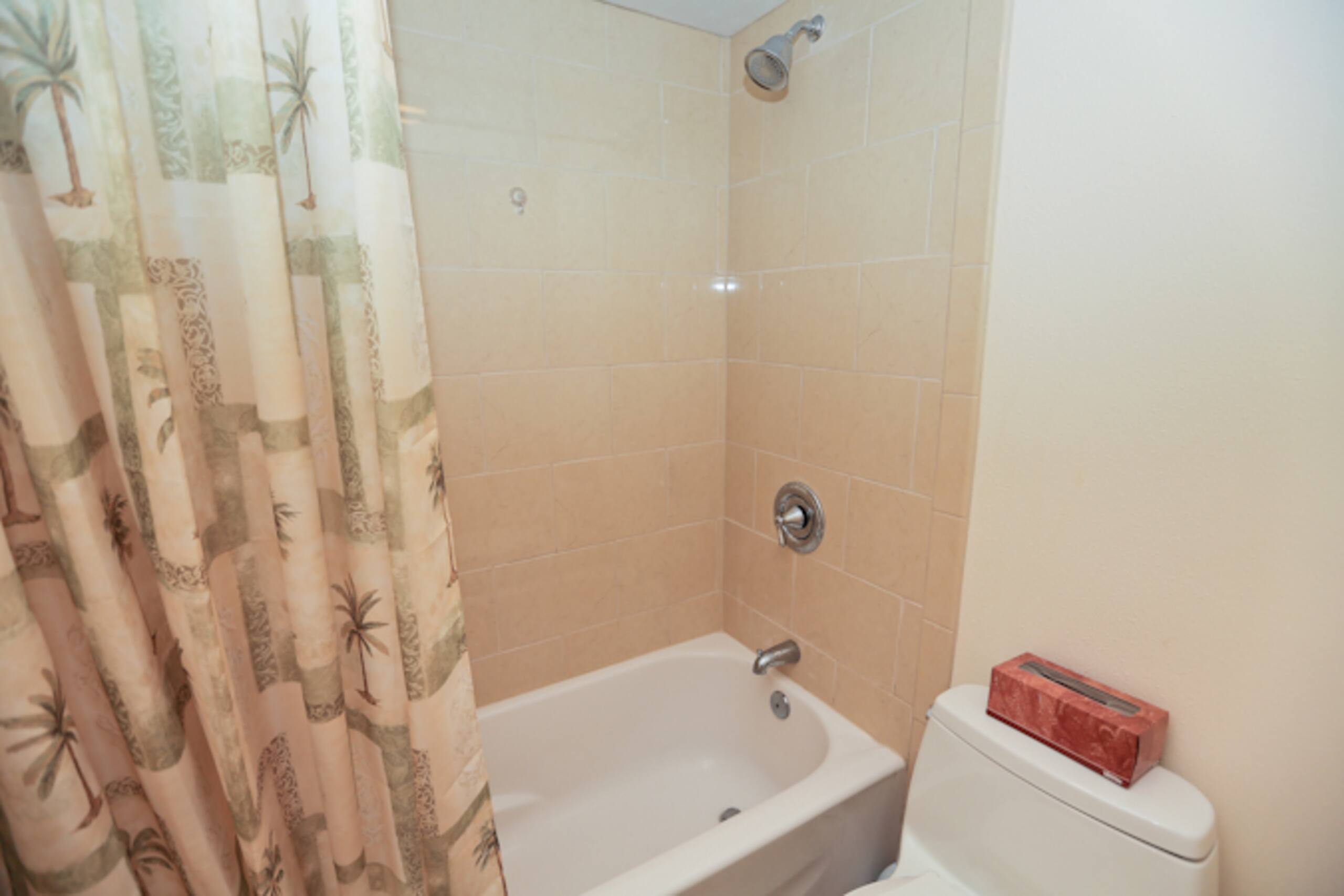 Condo in Kihei · ★4.67 · 1 bedroom · 1 bed · 2 private baths - Image 16