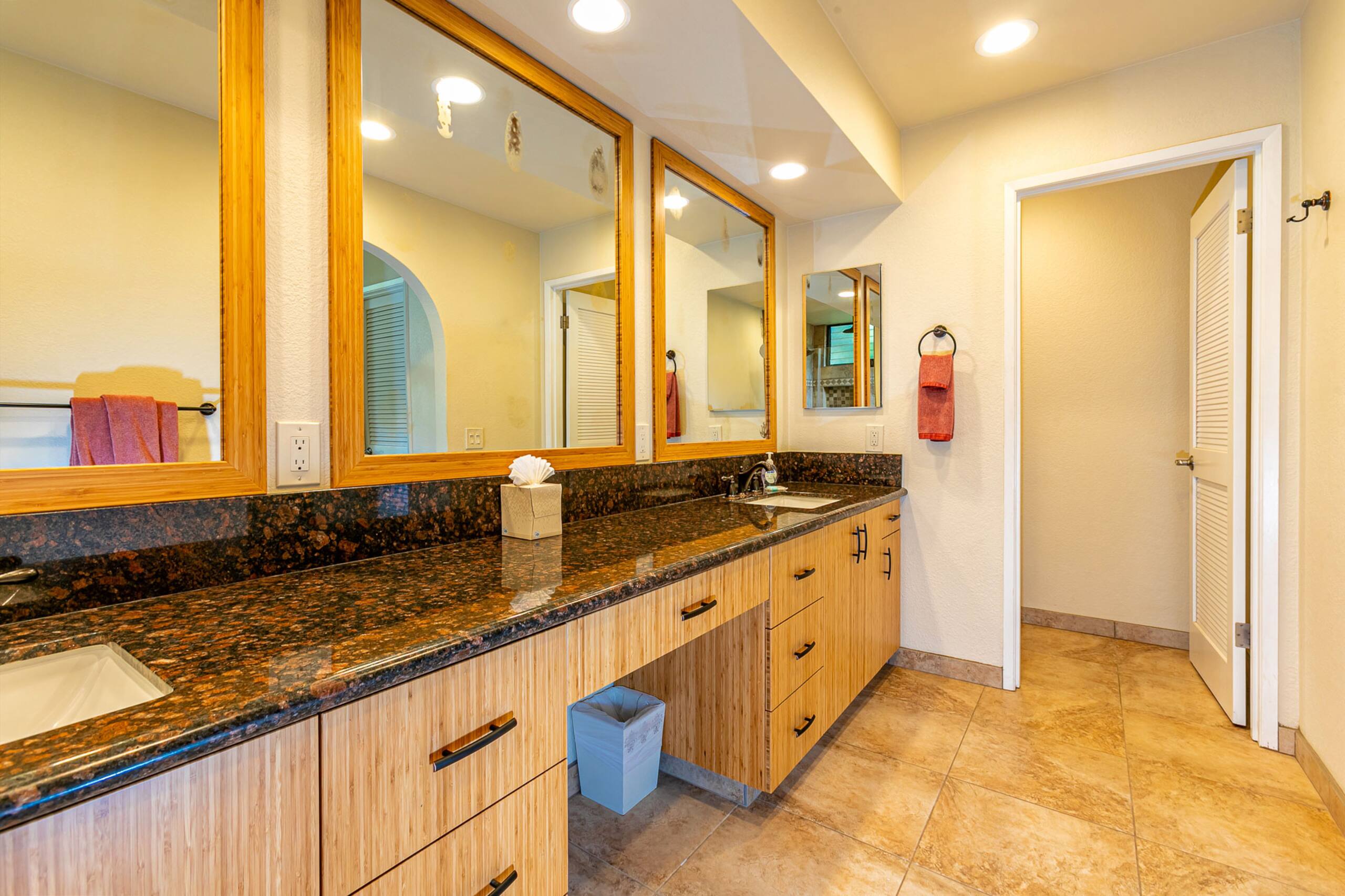 Condo in Wailea · ★5.0 · 3 bedrooms · 4 beds · 2 baths - Image 13