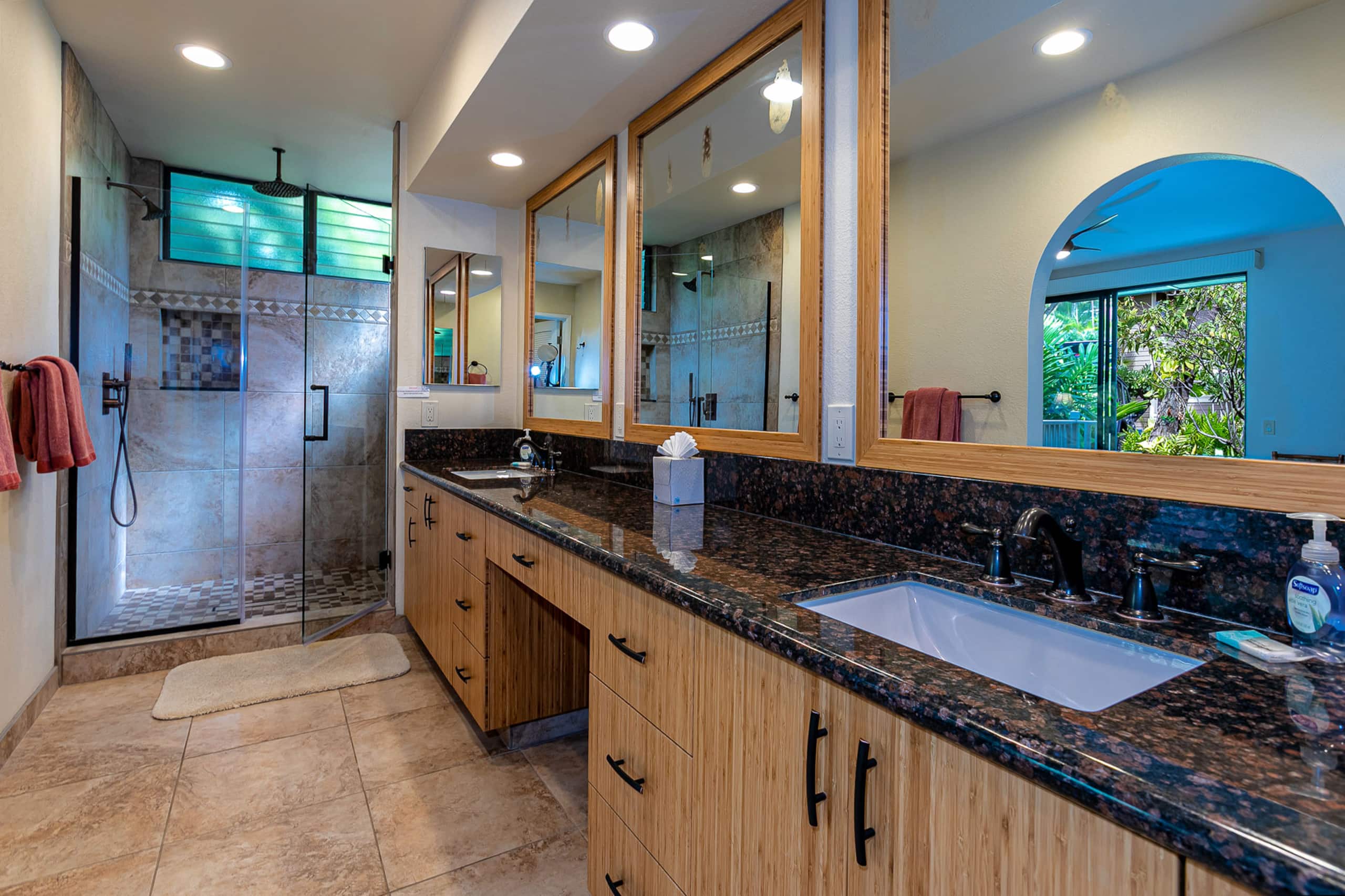 Condo in Wailea · ★5.0 · 3 bedrooms · 4 beds · 2 baths - Image 12
