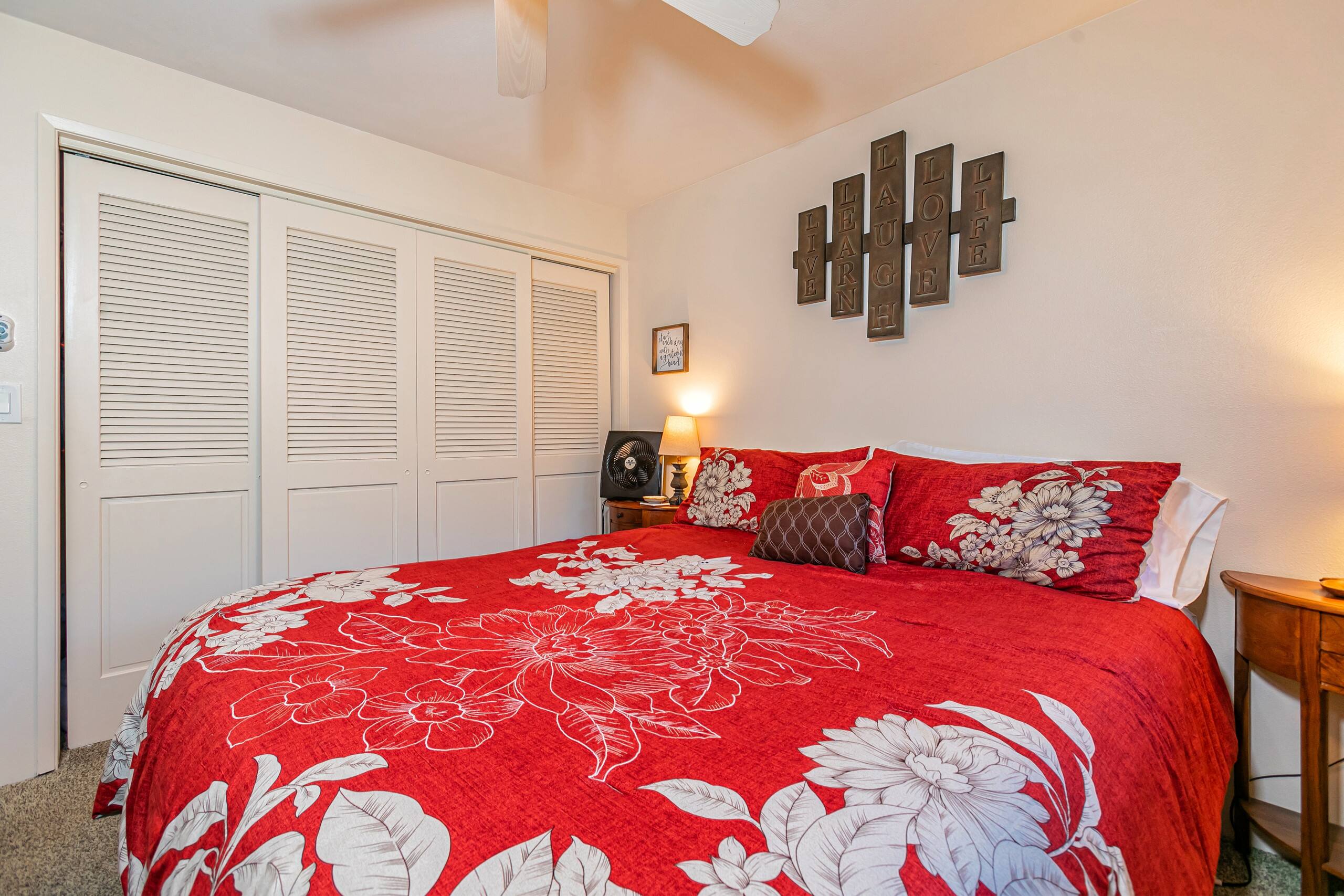 Condo in Kihei · ★4.88 · 1 bedroom · 2 beds · 1 bath - Image 12