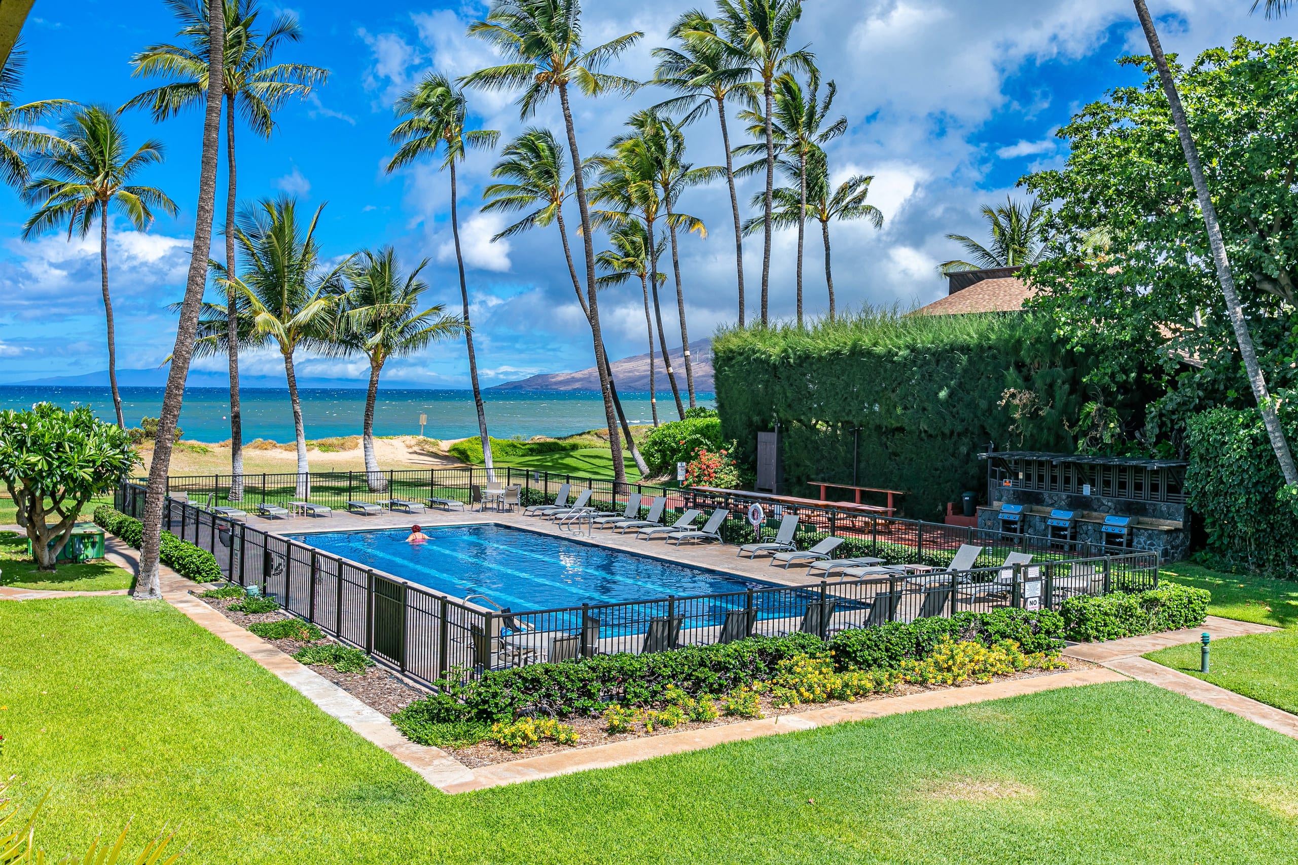 Condo in Kihei · ★4.88 · 1 bedroom · 2 beds · 1 bath - Image 31