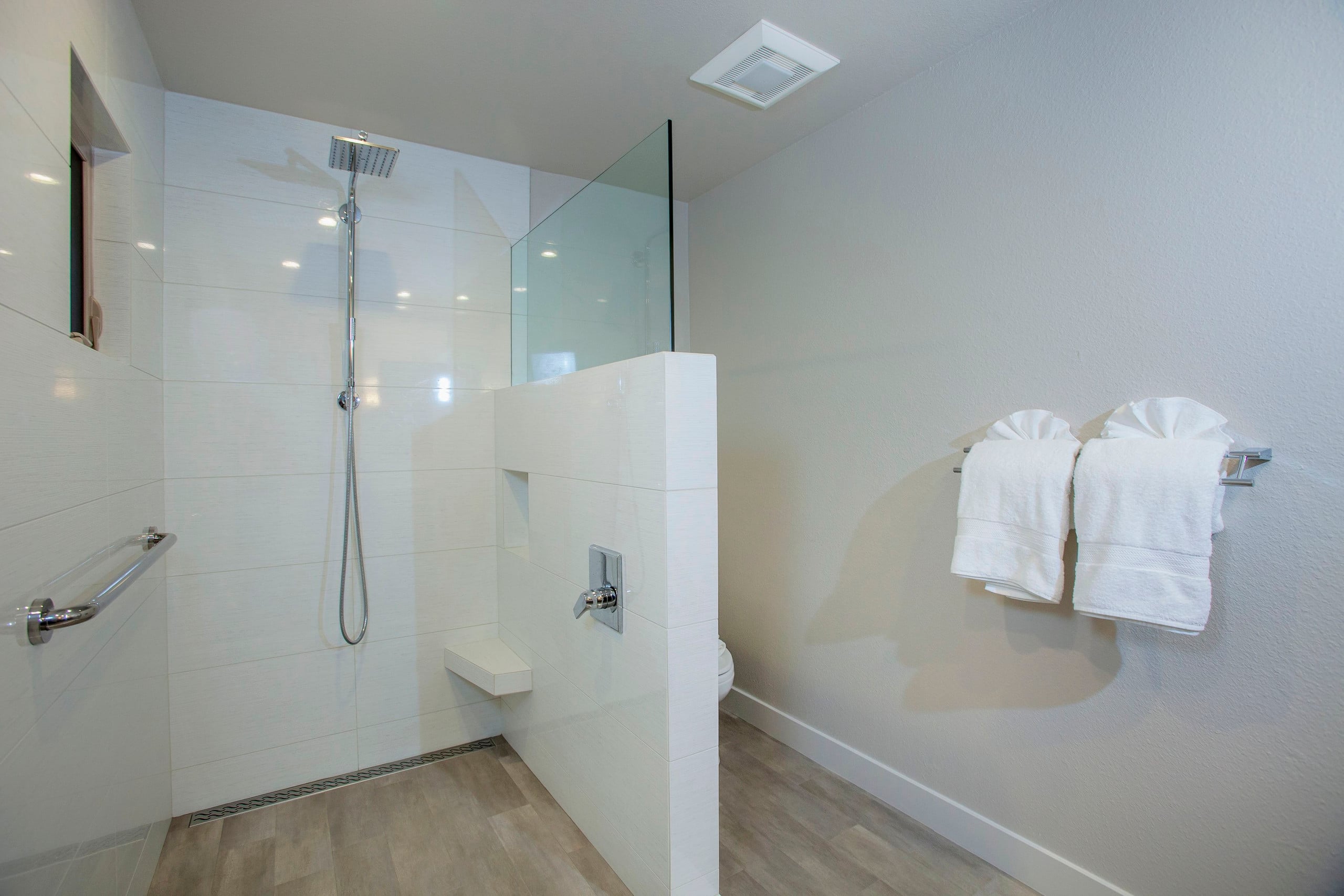 Condo in Kihei · ★4.96 · 2 bedrooms · 2 beds · 2 baths - Image 18