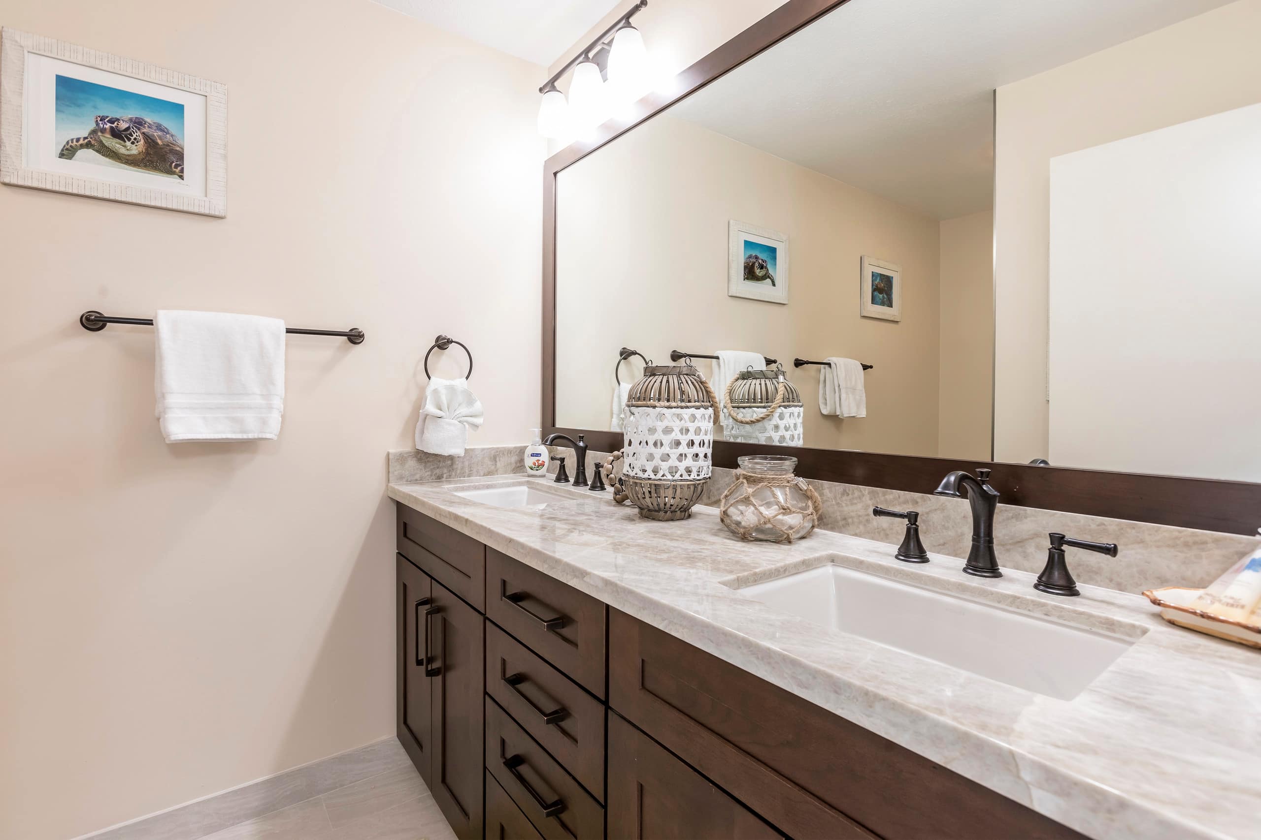 Condo in Kihei · ★4.8 · 2 bedrooms · 4 beds · 2 private baths - Image 21